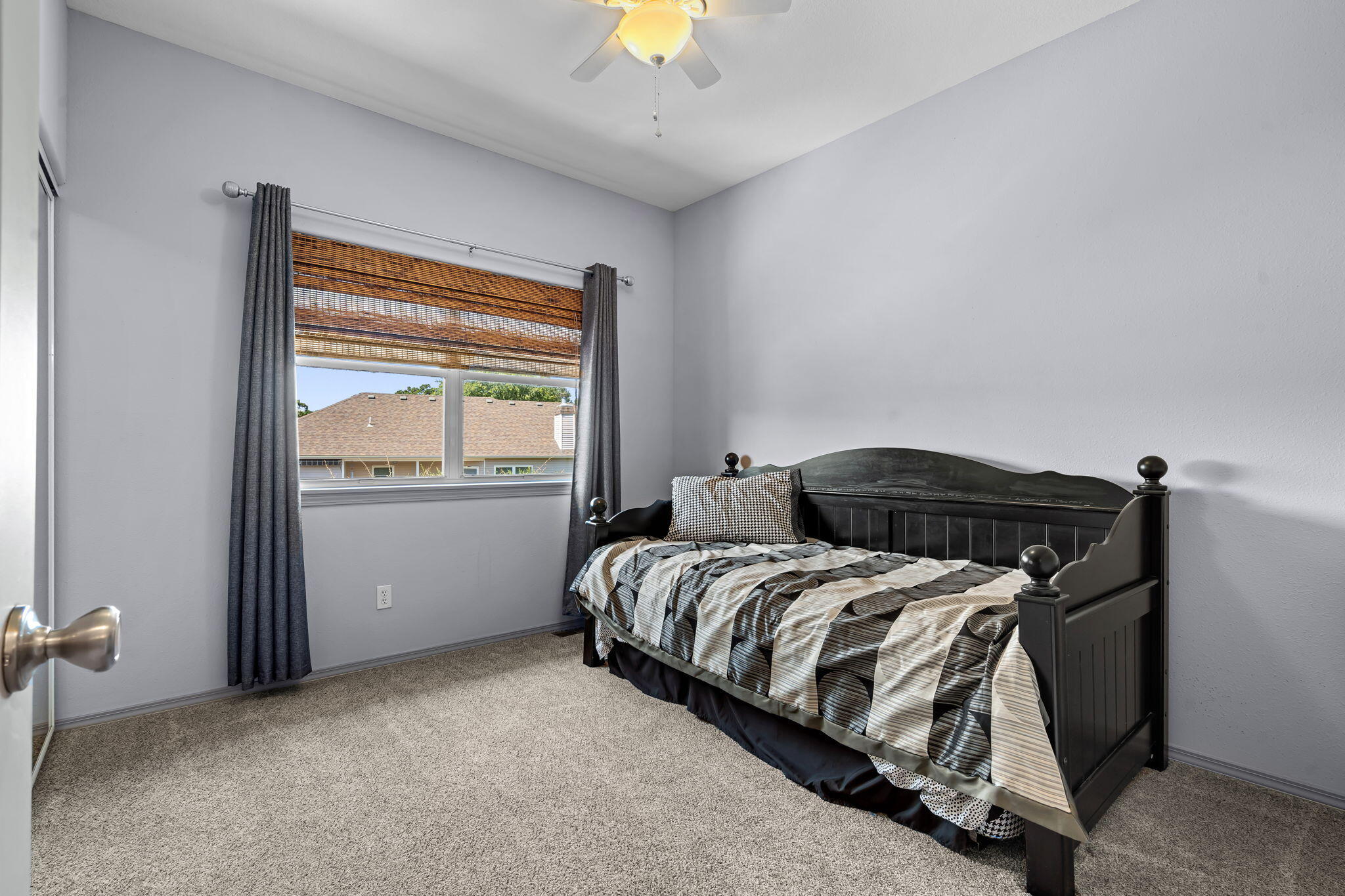 220 Lancashire Drive Property Photo 34