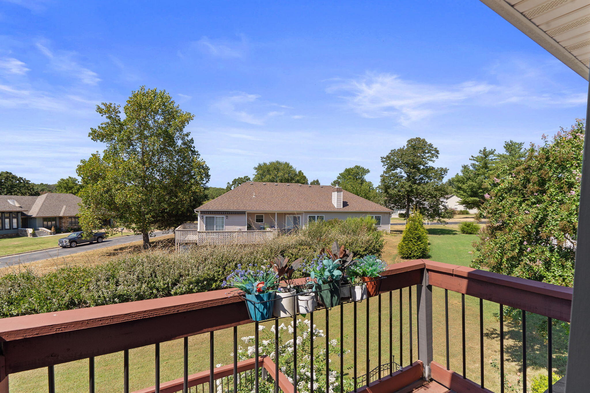 220 Lancashire Drive Property Photo 37