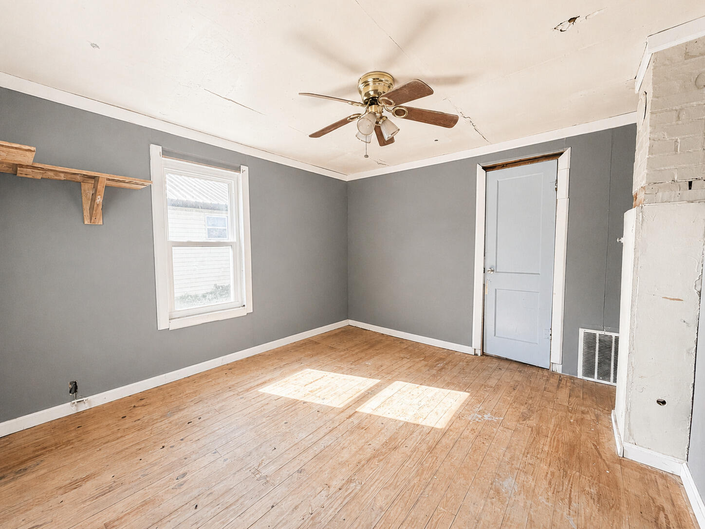 510 4th Street Property Photo 9