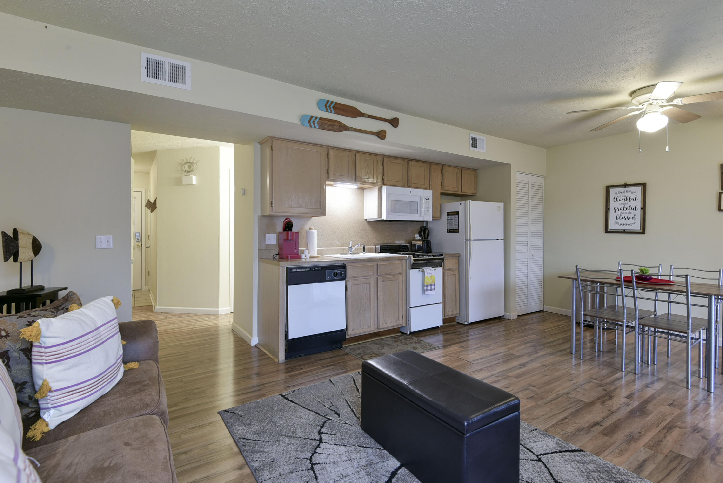 520 Abby Lane Apt 2 Property Photo 6