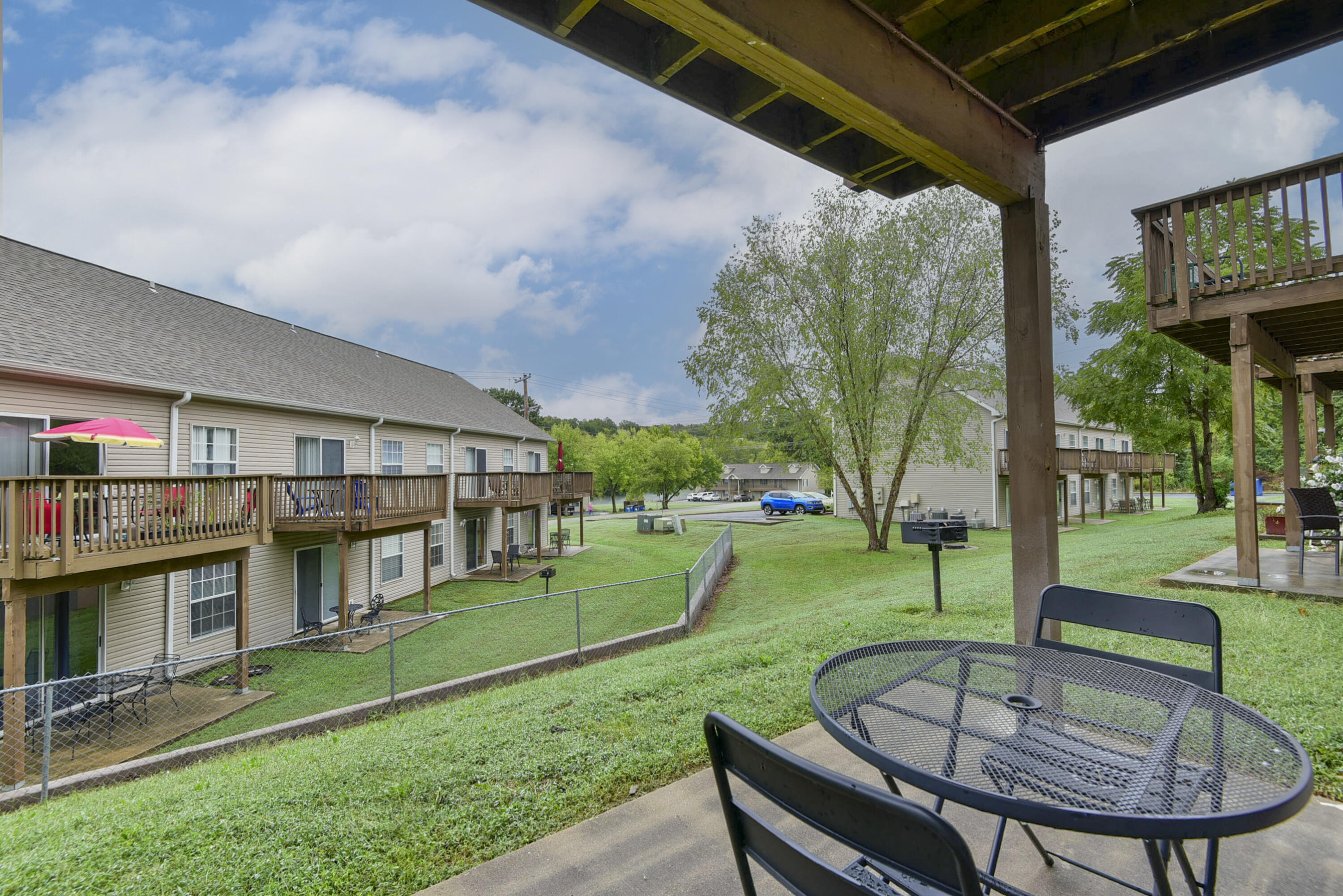 520 Abby Lane Apt 2 Property Photo 18