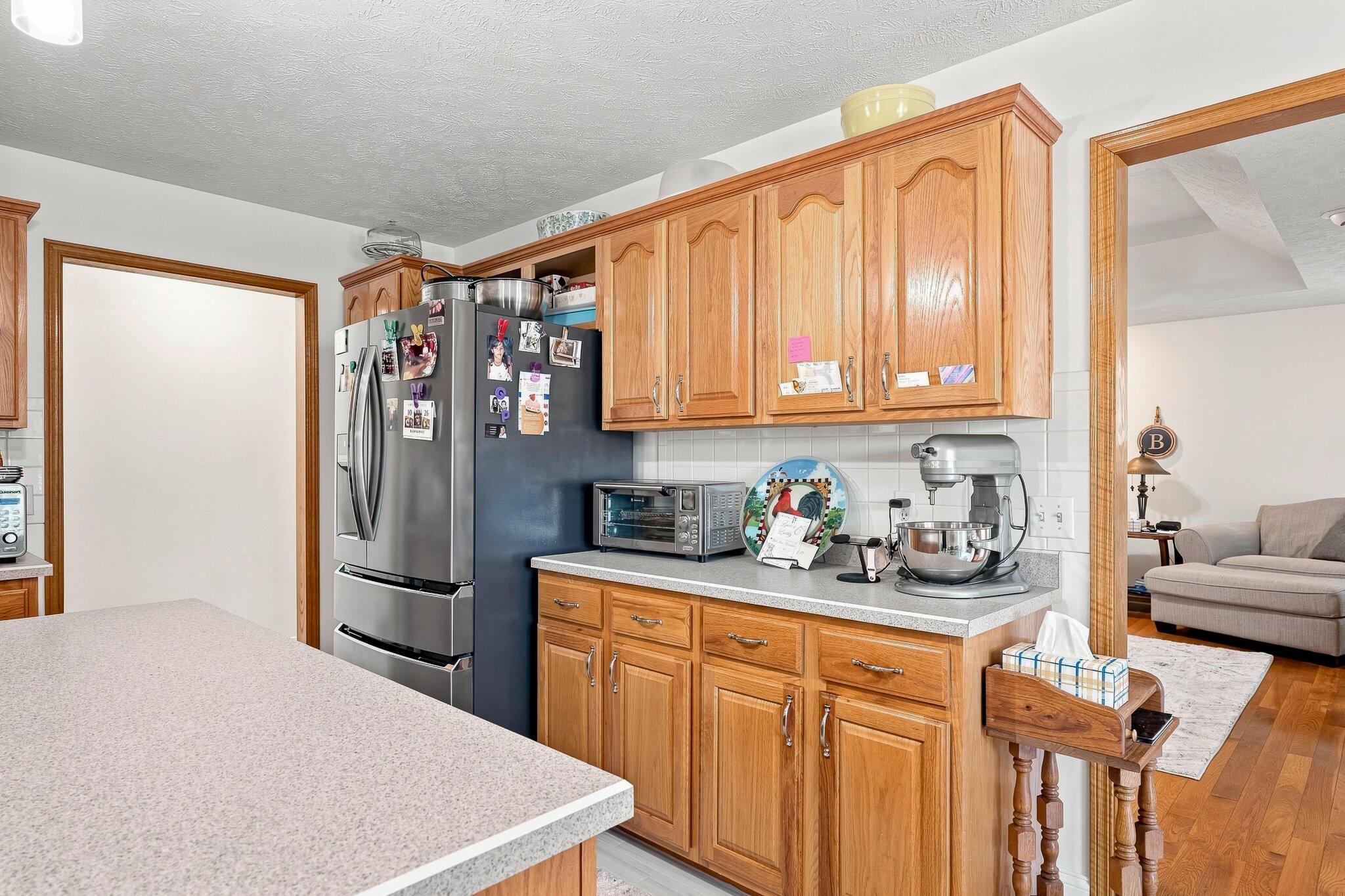 705 West Bryant Street Property Photo 10