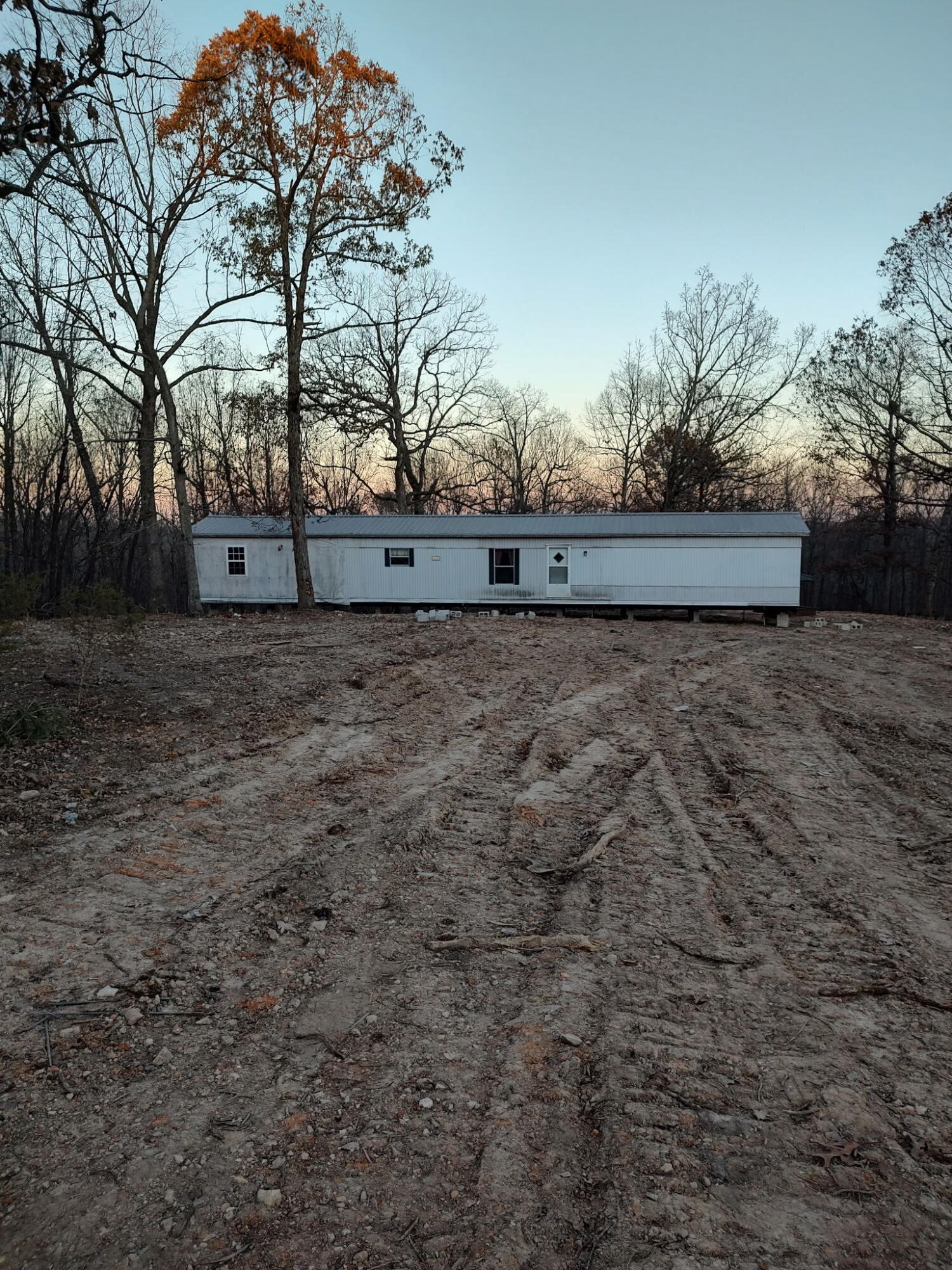 850 County Road 255 Property Photo 1