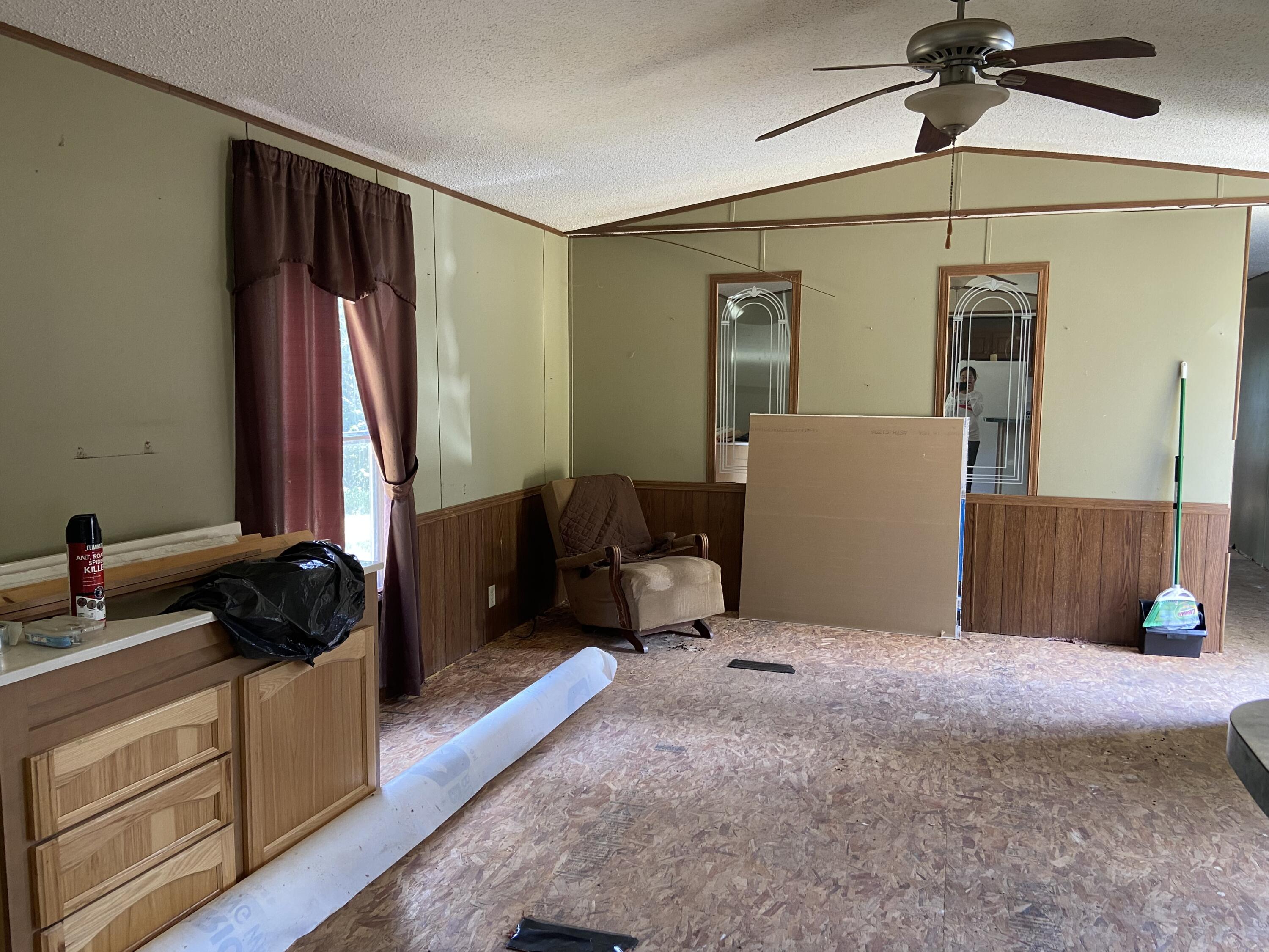 850 County Road 255 Property Photo 3