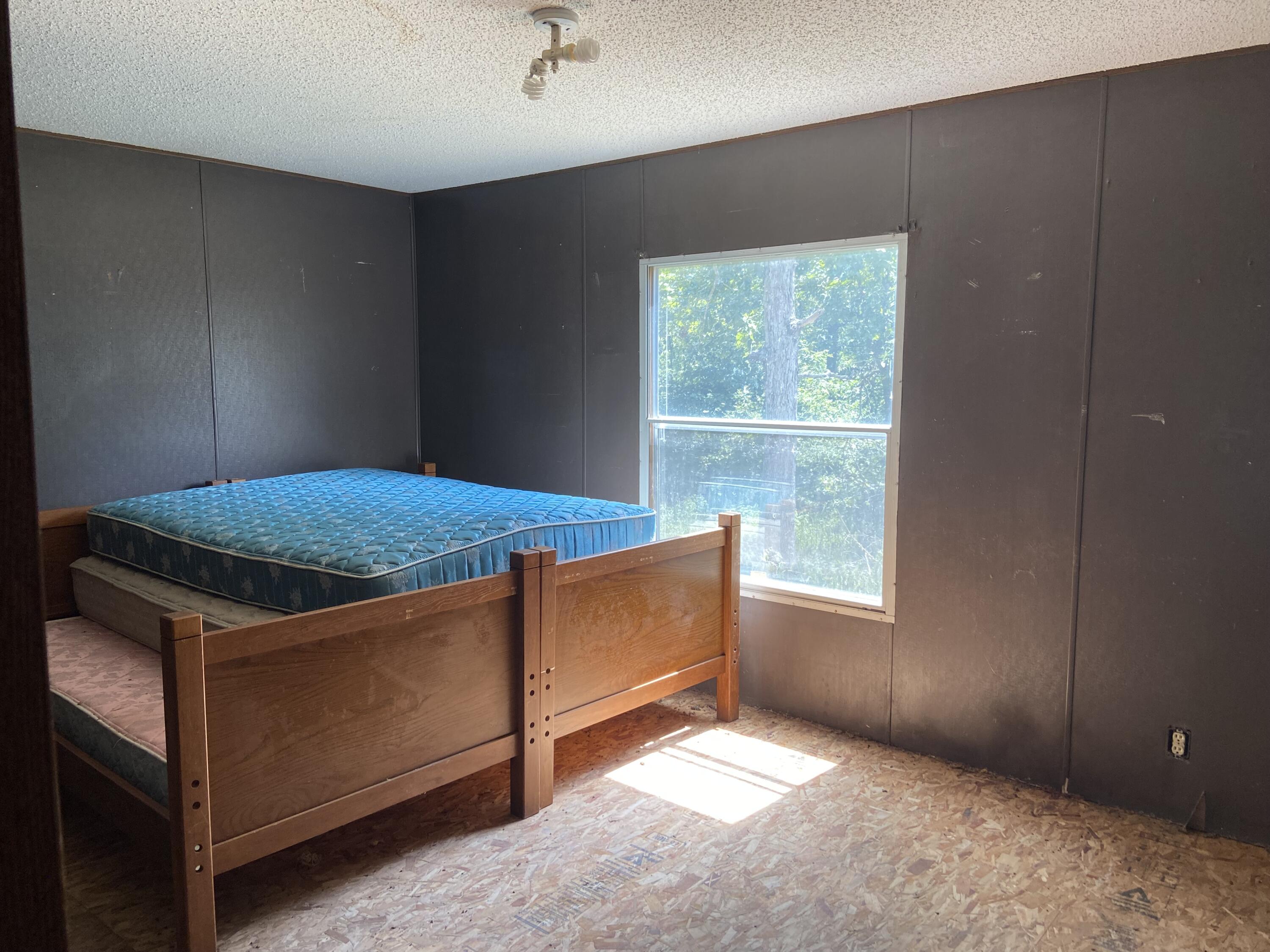 850 County Road 255 Property Photo 11