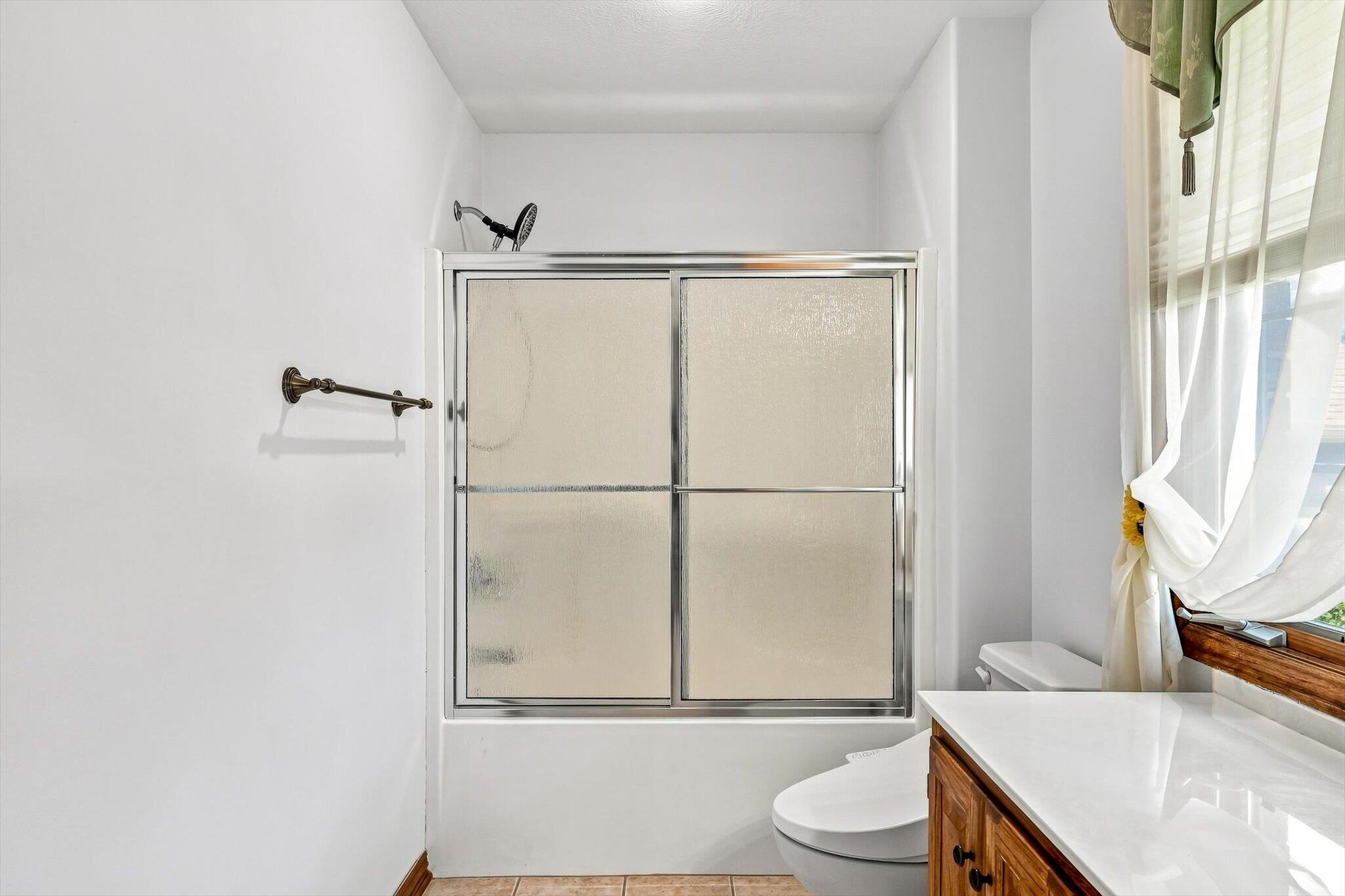 5106 South Burrows Avenue Property Photo 23