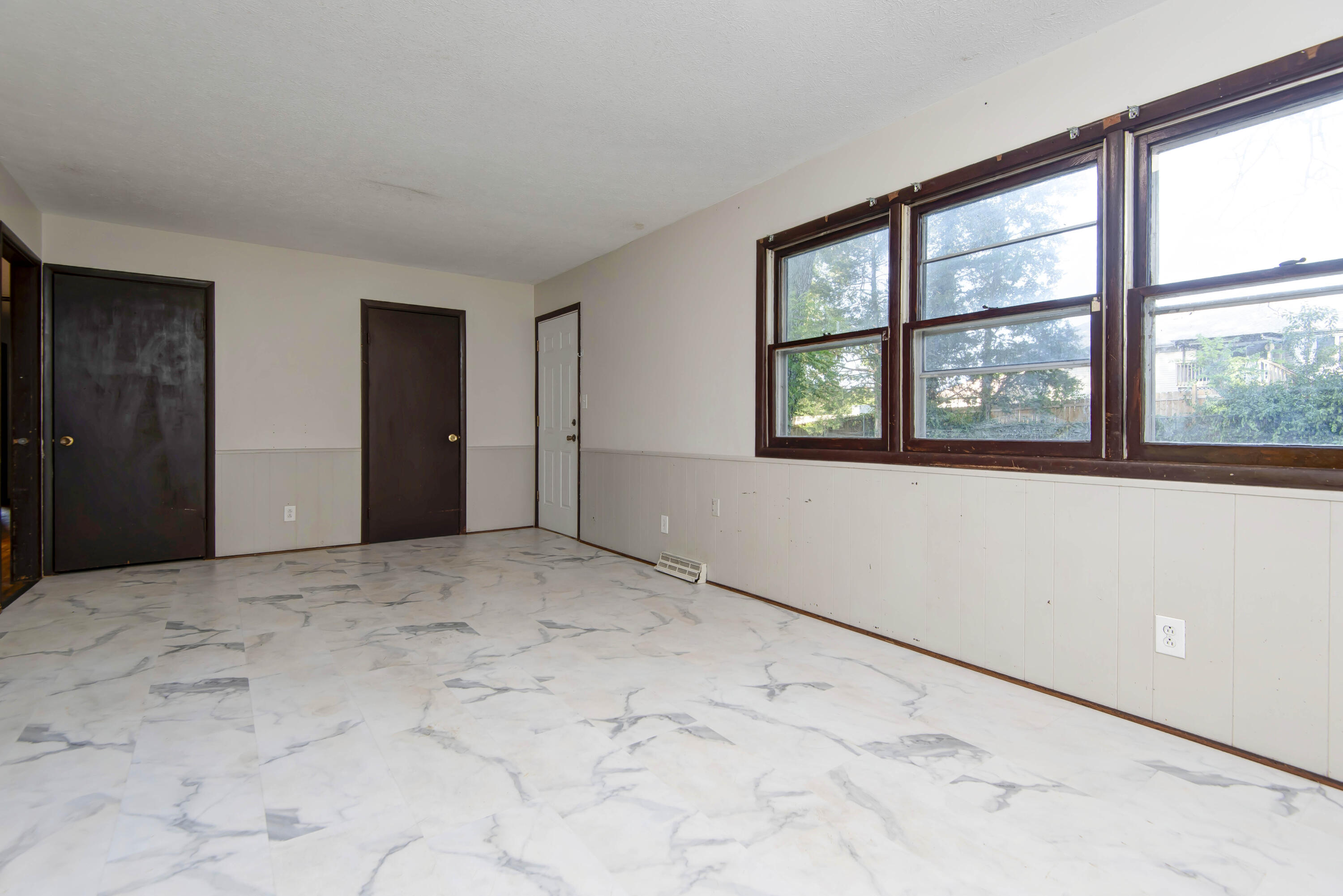 3237 South Ferguson Avenue Property Photo 16
