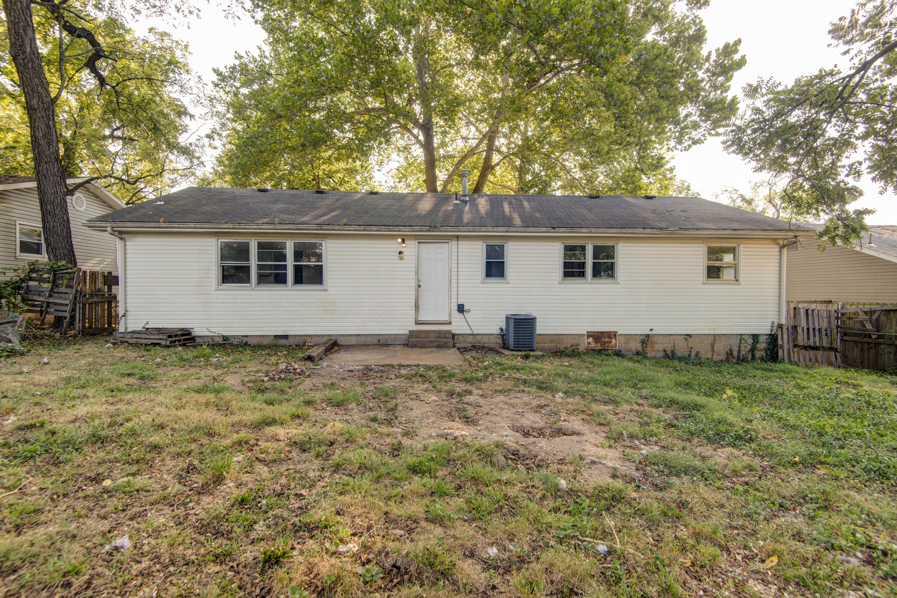 3237 South Ferguson Avenue Property Photo 19