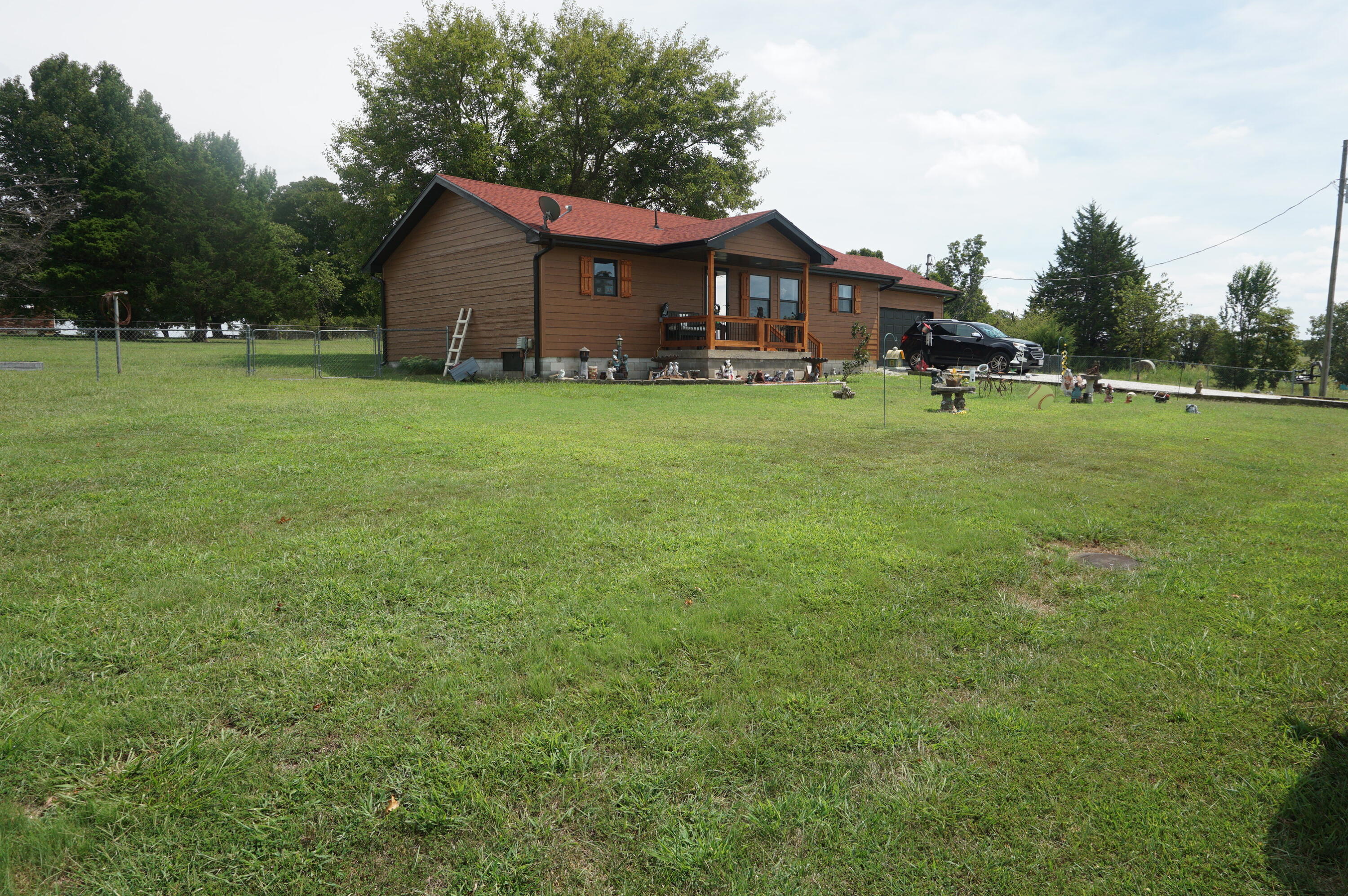 484 Lodge Pole Drive Property Photo 6