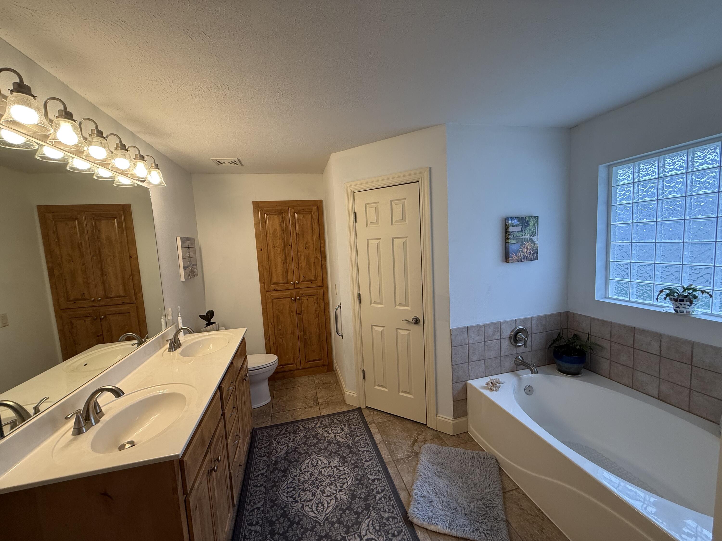 475 South Gary Avenue Property Photo 11