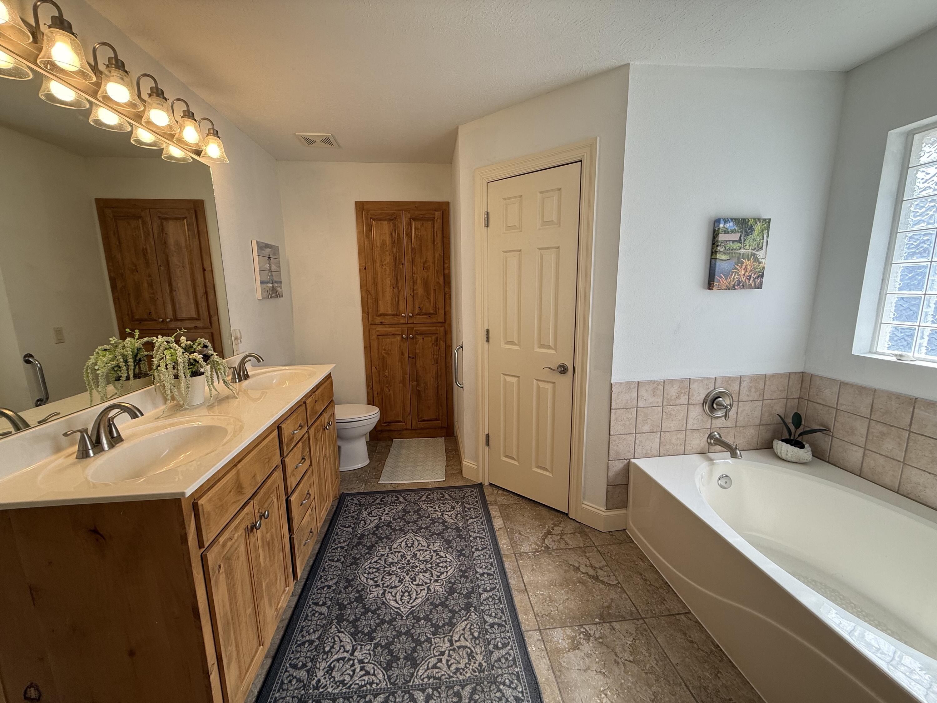 475 South Gary Avenue Property Photo 13