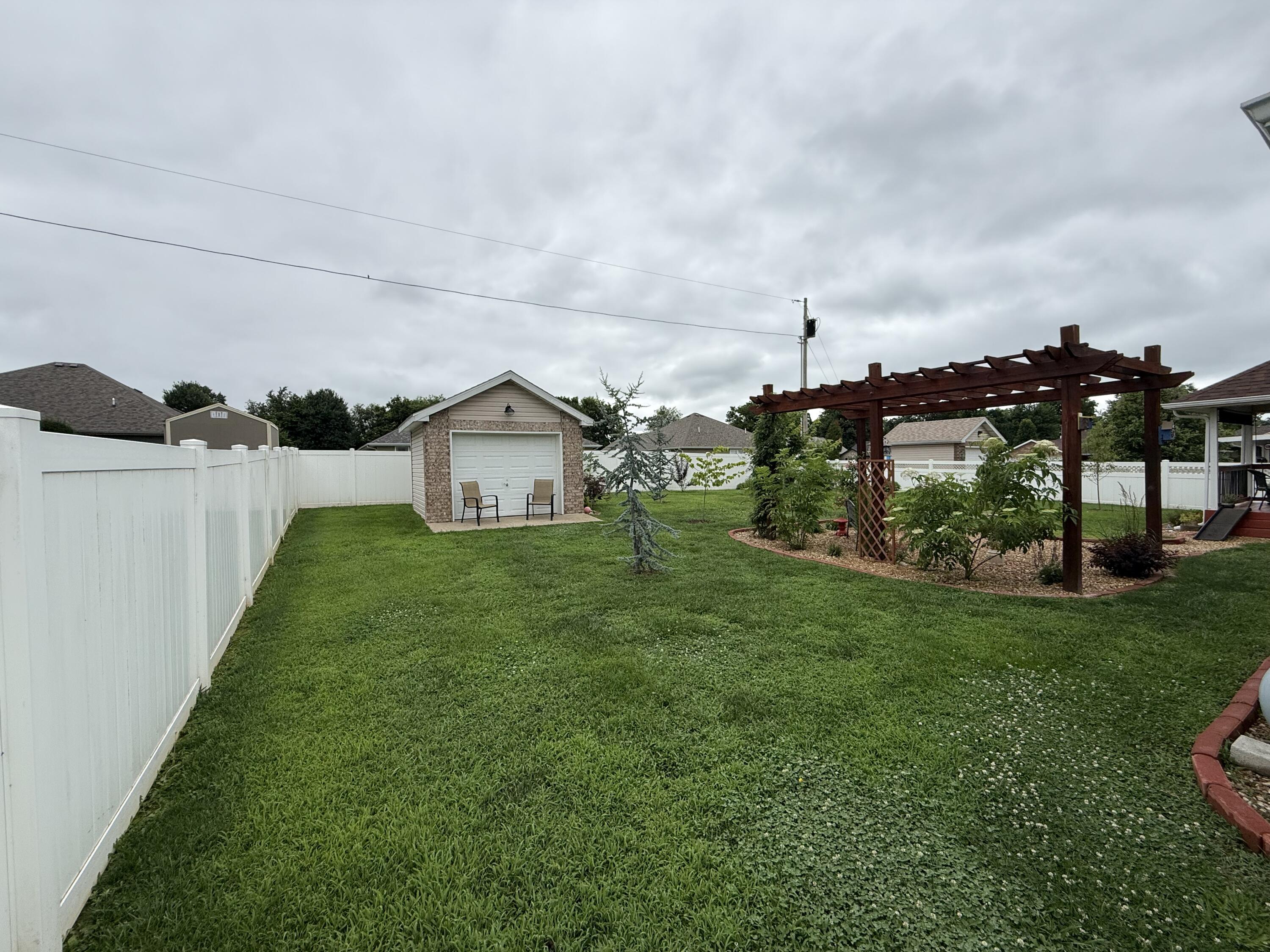 475 South Gary Avenue Property Photo 19
