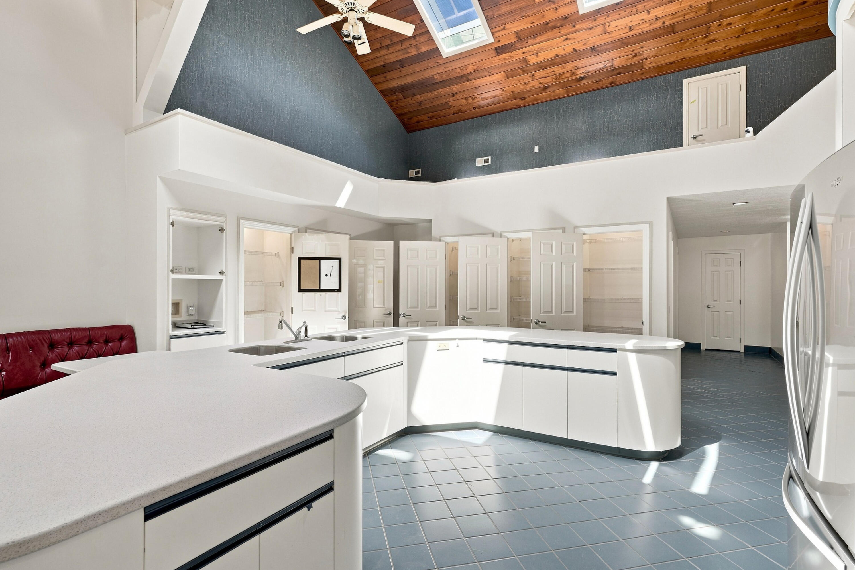 4660 South Wilsons Creek Boulevard Property Photo 81