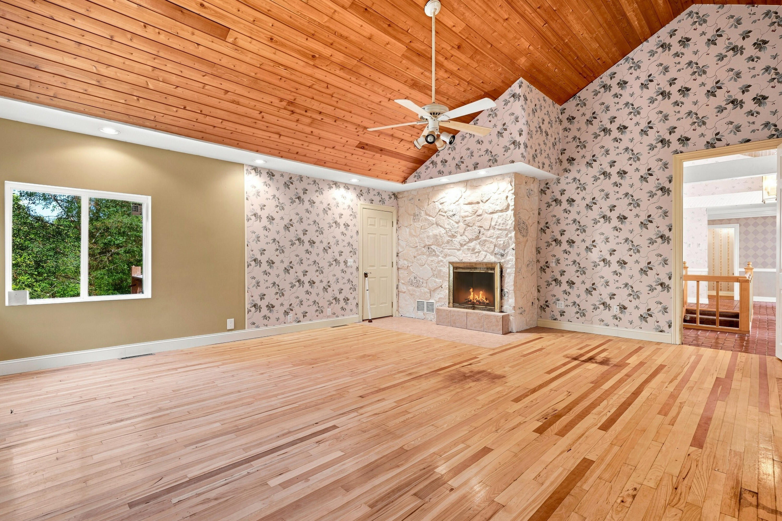 4660 South Wilsons Creek Boulevard Property Photo 97