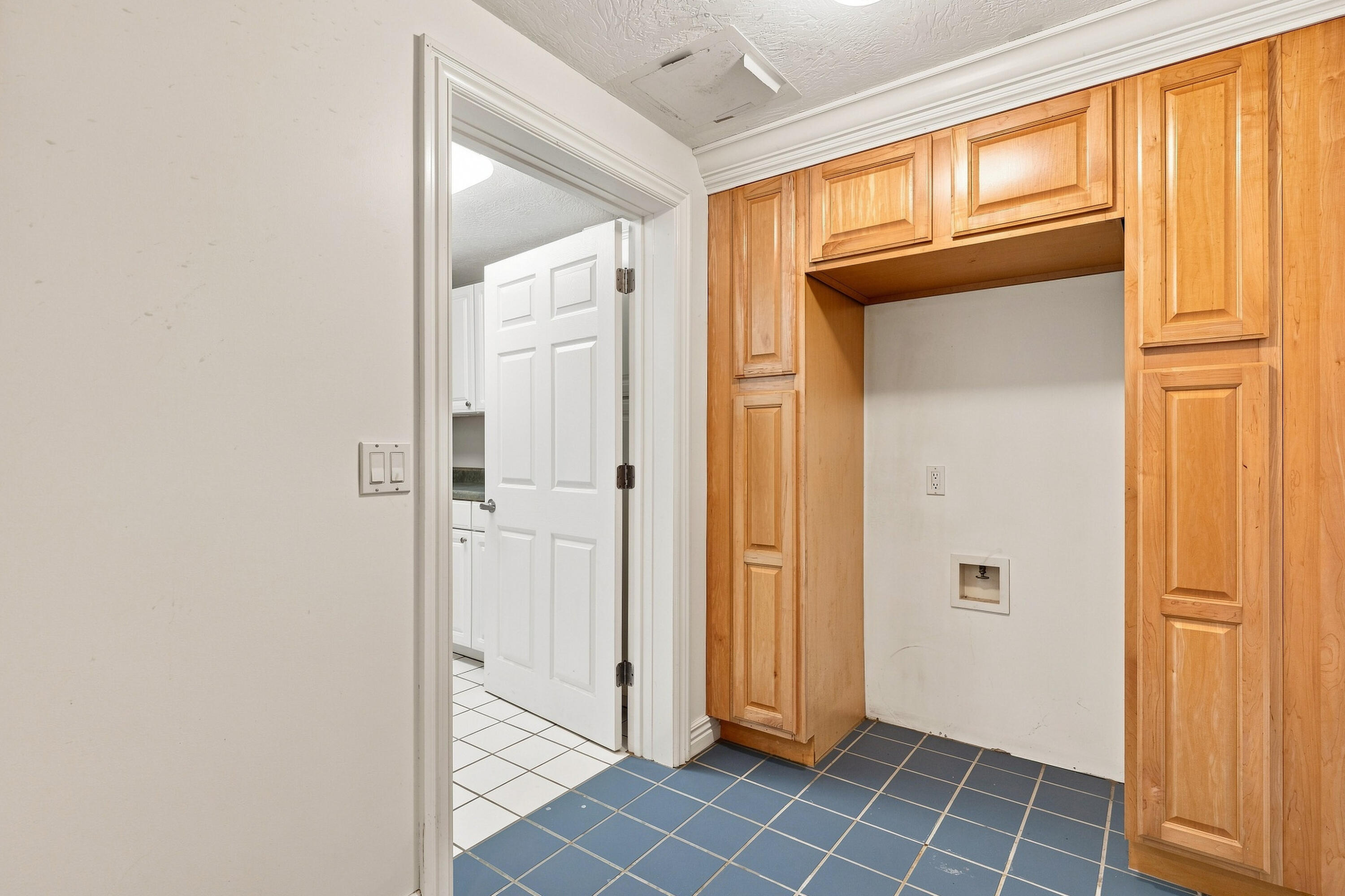 4660 South Wilsons Creek Boulevard Property Photo 129