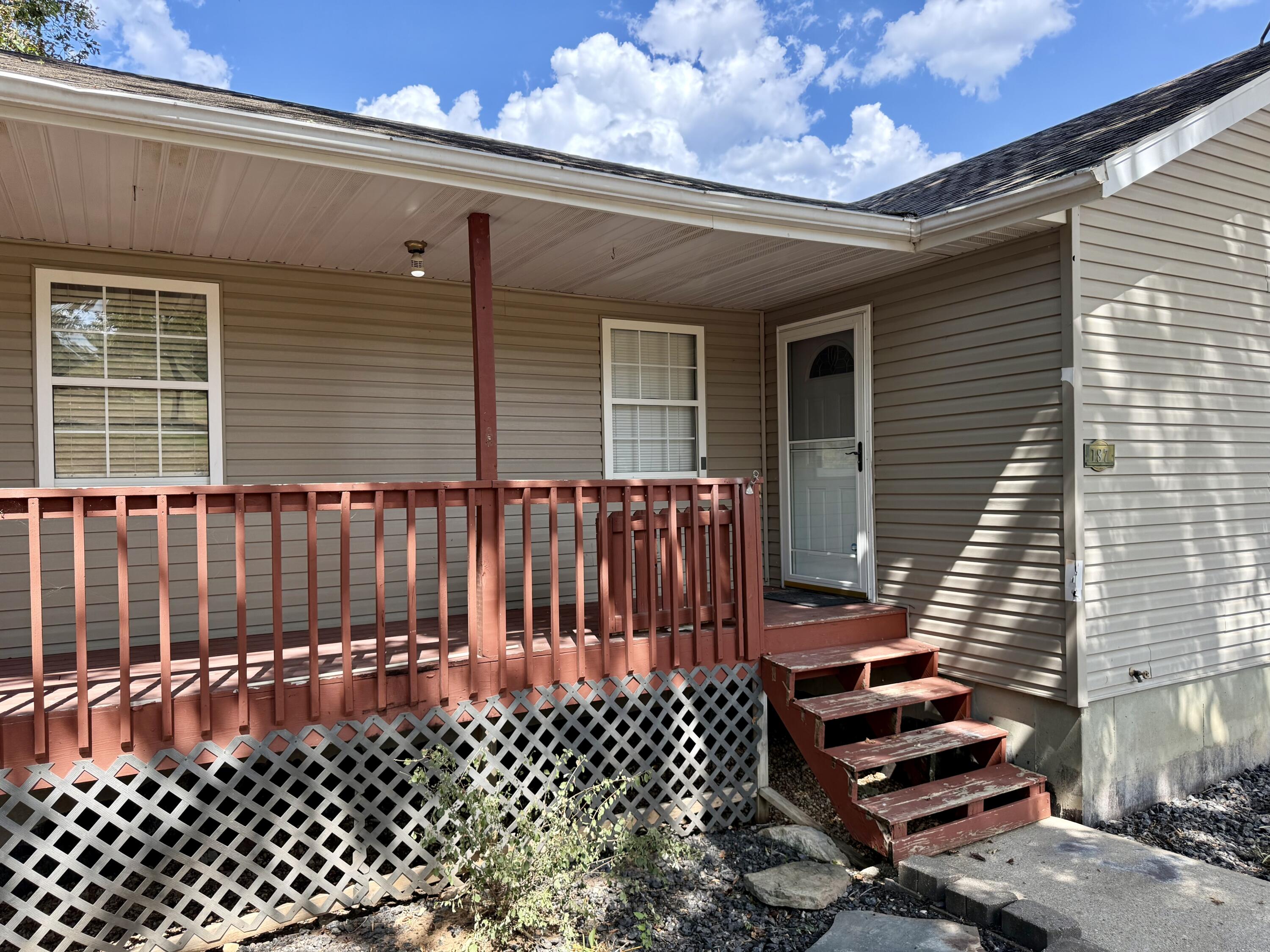 187 Jessi Road Property Photo 3