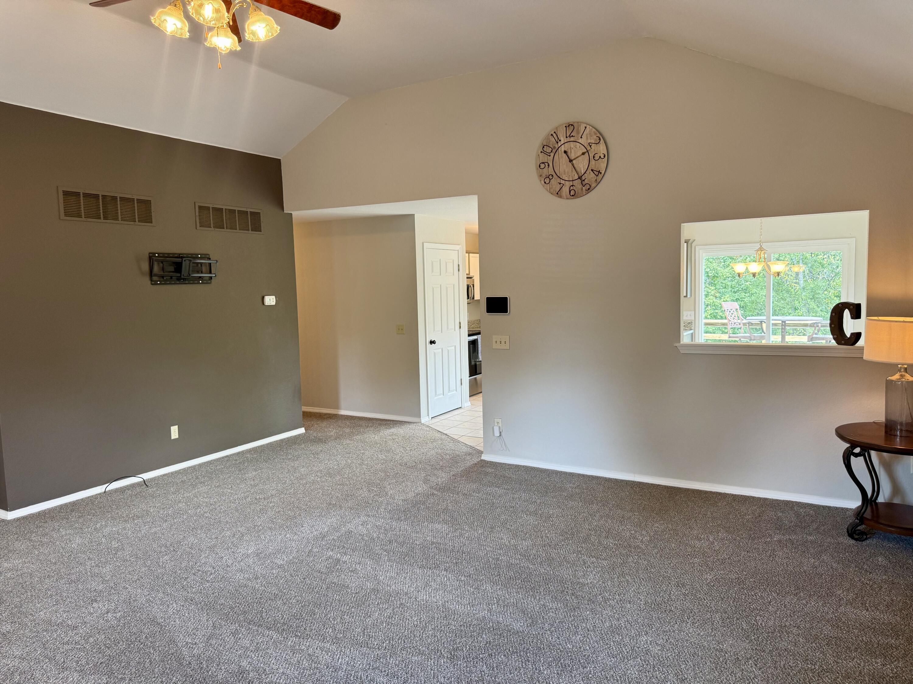 187 Jessi Road Property Photo 5