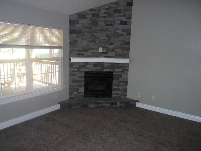 1209 South 21st Avenue Property Photo 2