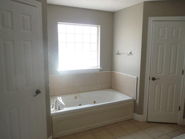 1209 South 21st Avenue Property Photo 15