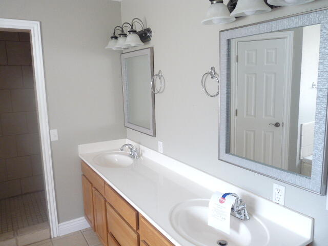 1209 South 21st Avenue Property Photo 18