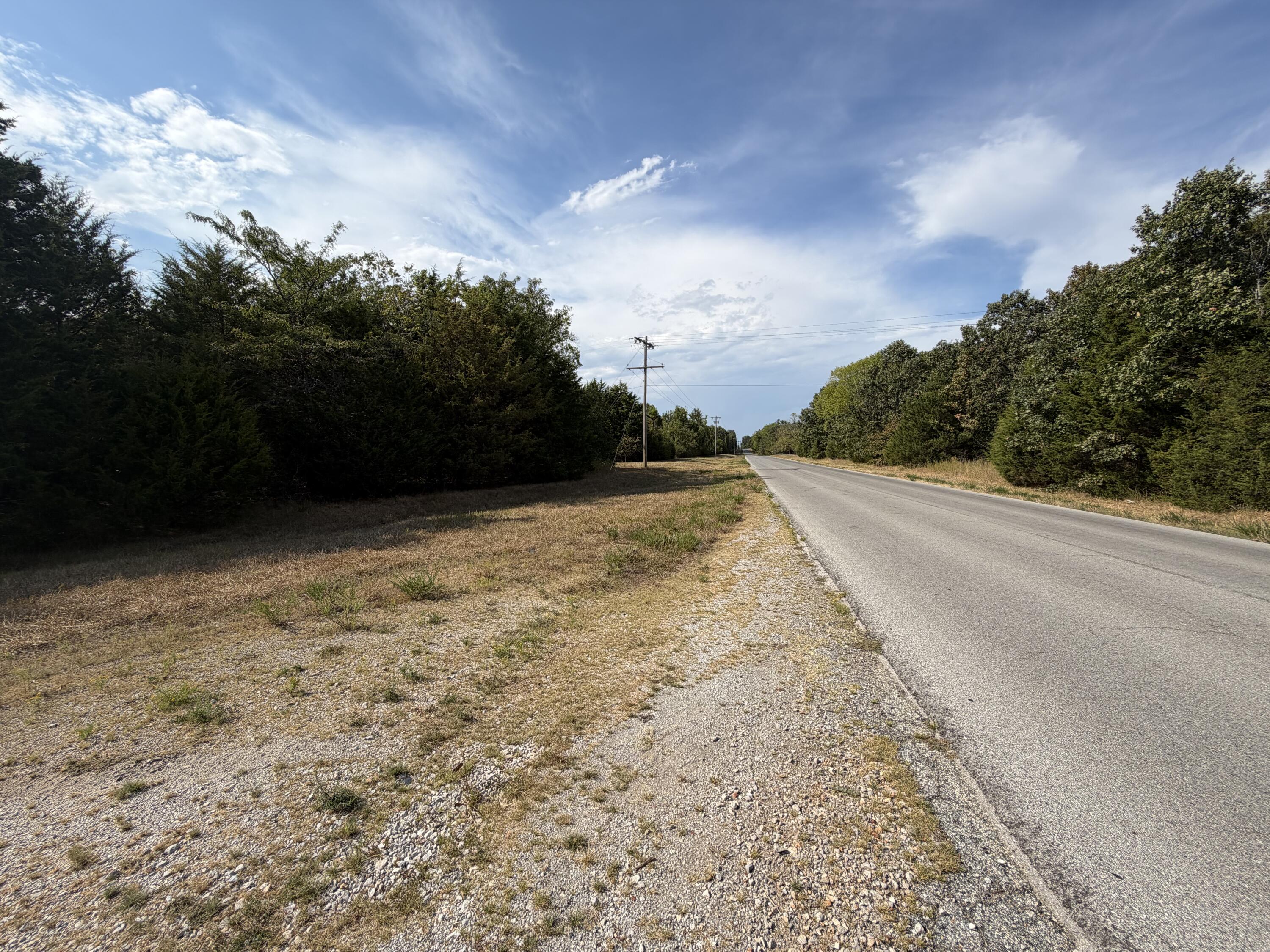 000 Doniphan Drive Property Photo 2