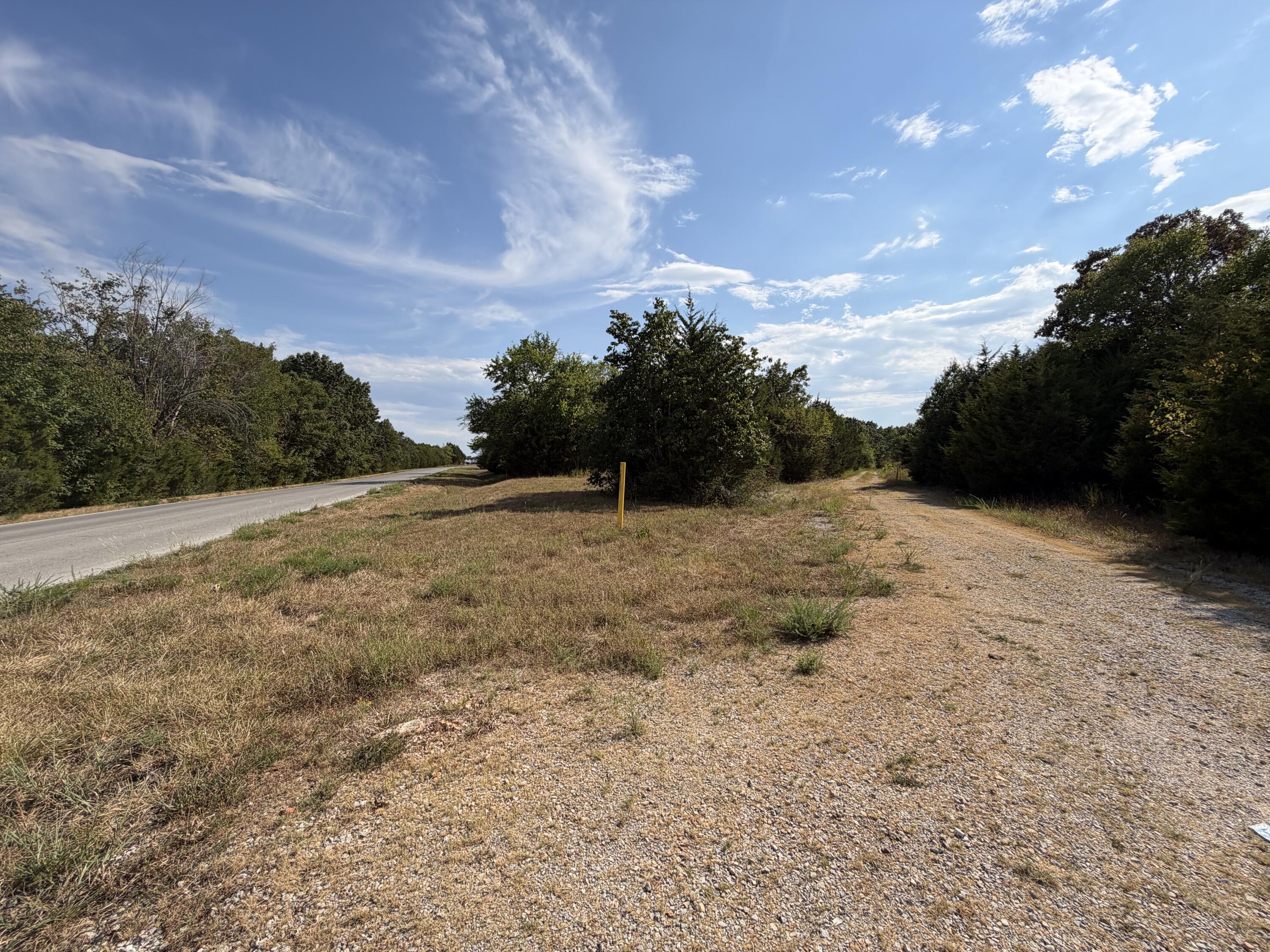 000 Doniphan Drive Property Photo 4