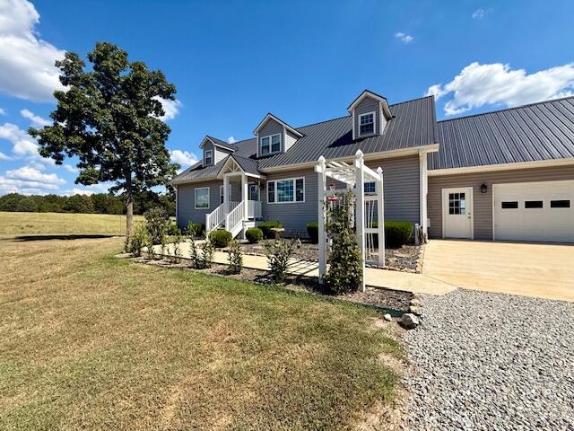 22285 Midvale Road Property Photo 2