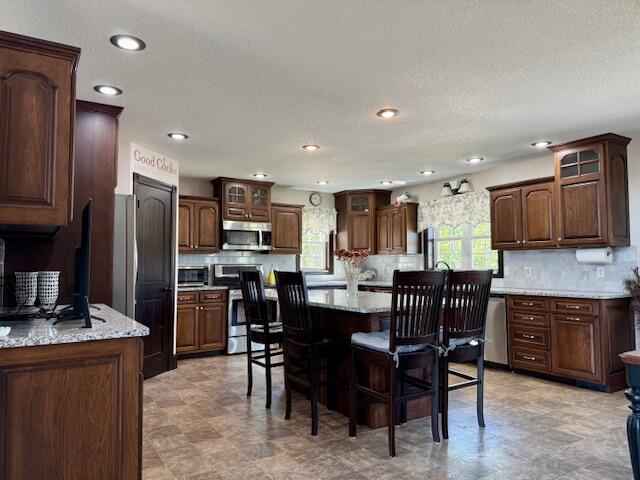 22285 Midvale Road Property Photo 16