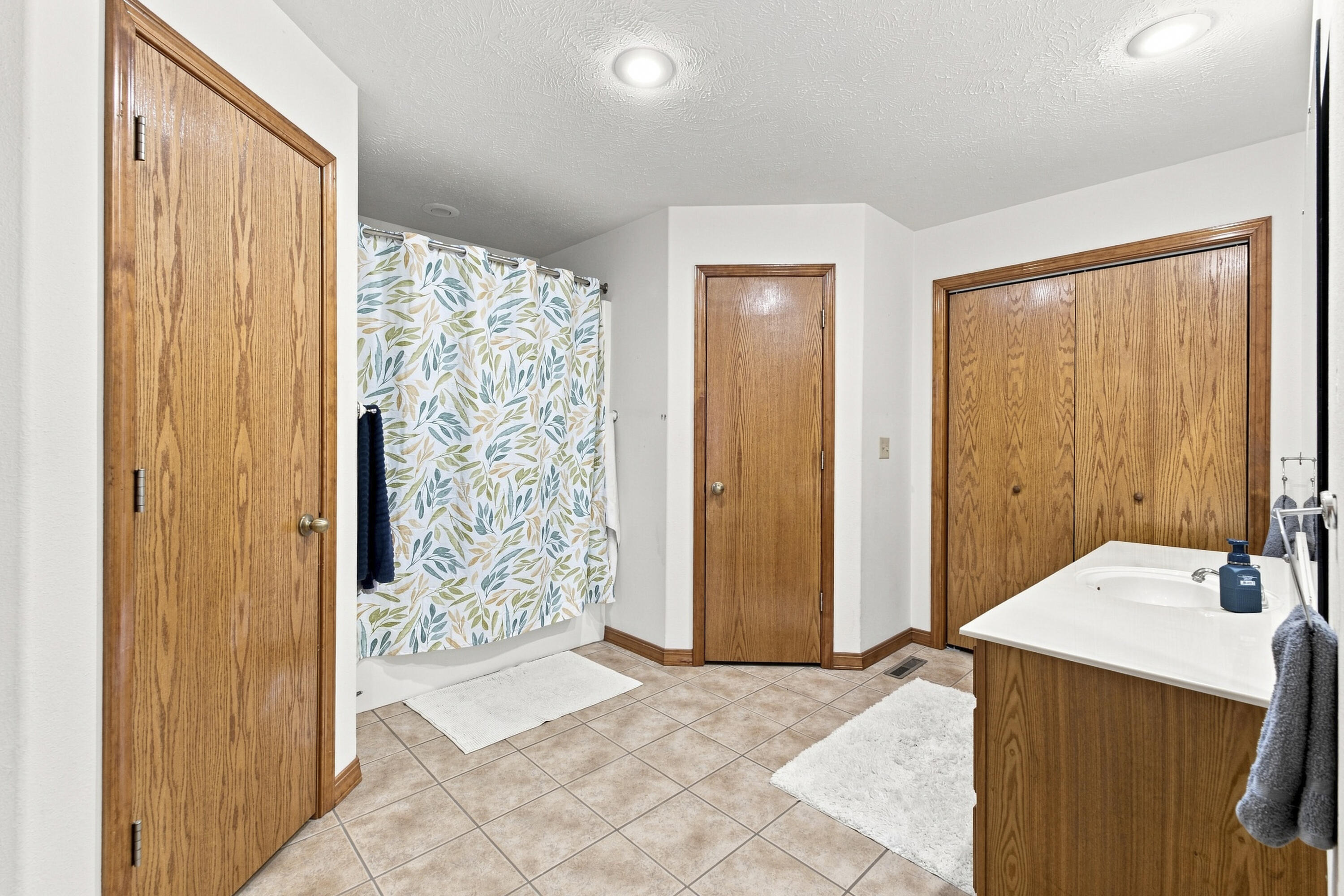 355 Julip Lane Property Photo 15