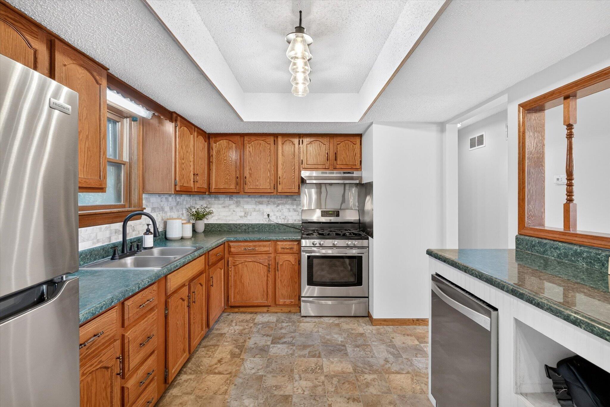 3406 South 201 Road Property Photo 10