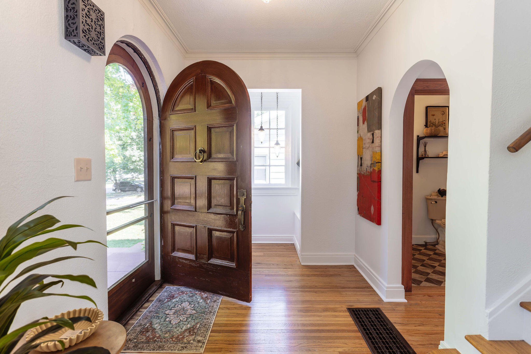 924 South Pickwick Avenue Property Photo 6