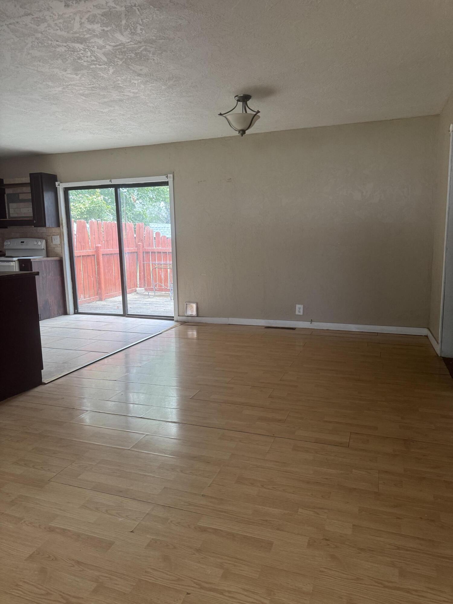 112 Billy Drive Property Photo 6