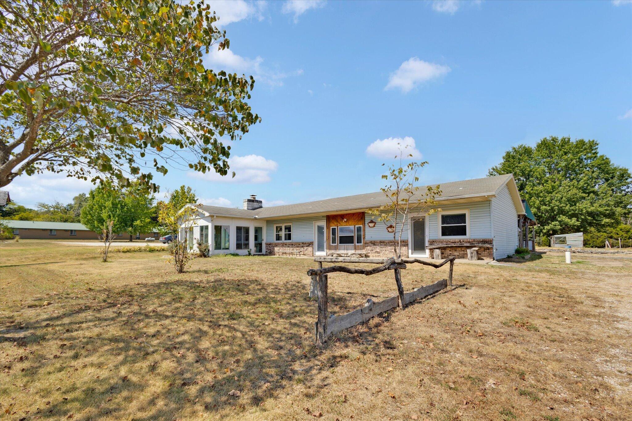 21047 Missouri 254 Property Photo 2