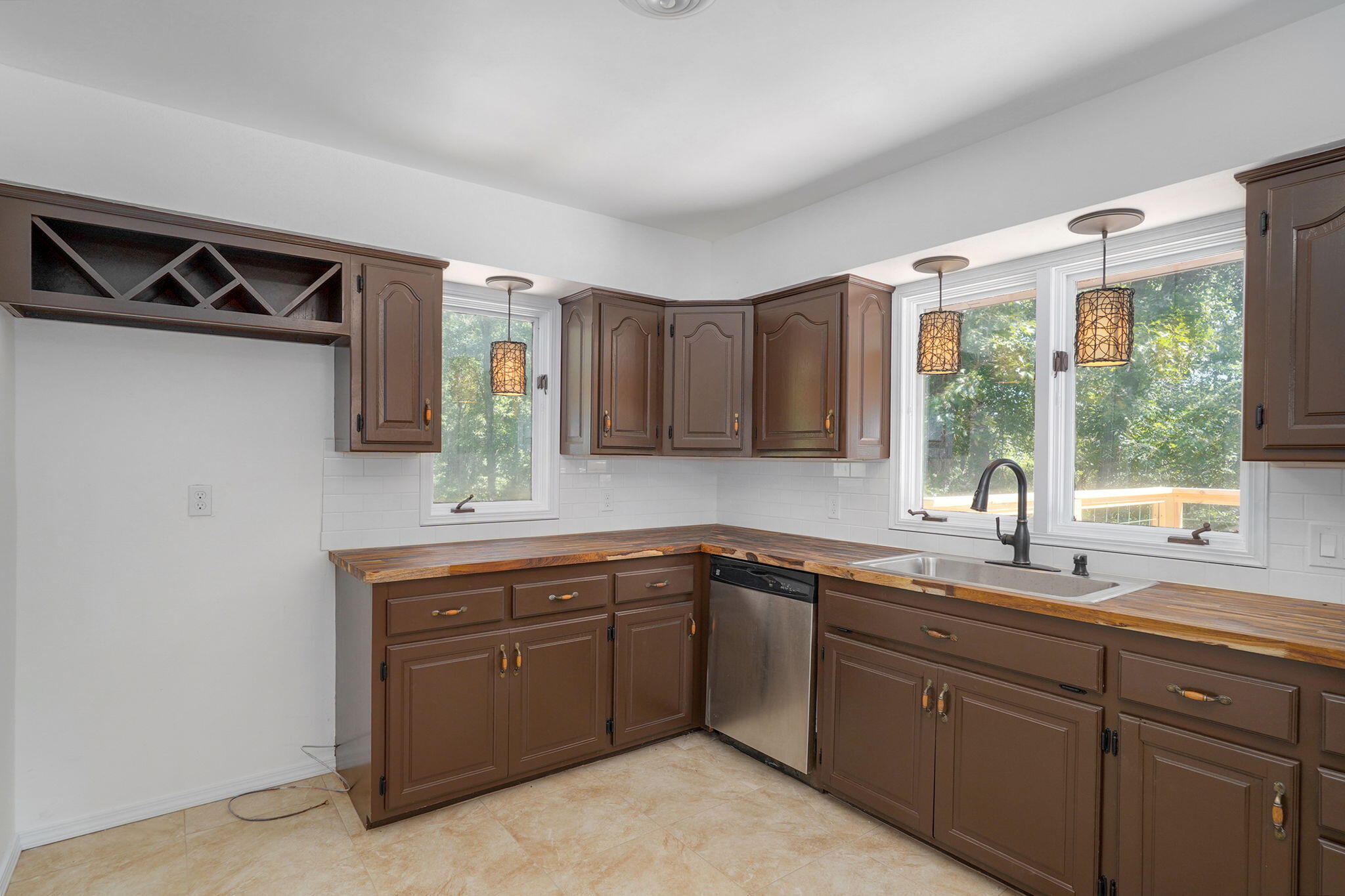 1627 West Riverbluff Lane Property Photo 15