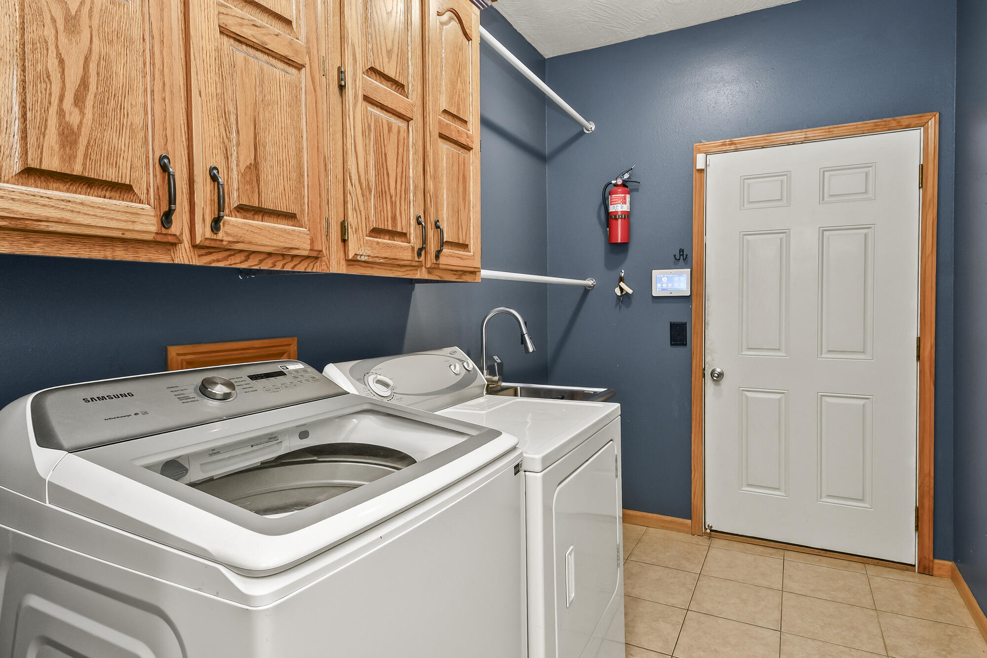 524 Quail Run Street Property Photo 38