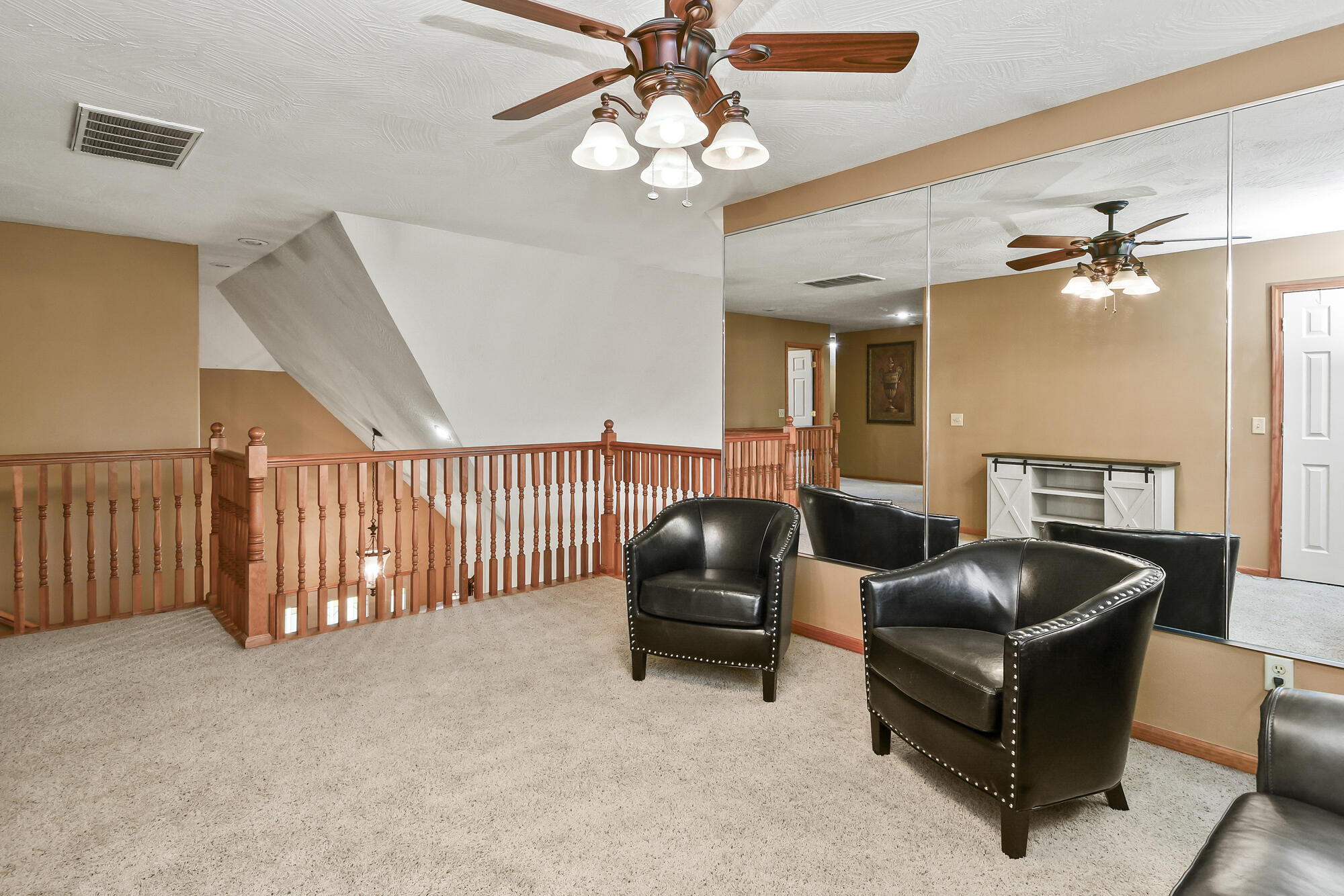 524 Quail Run Street Property Photo 42