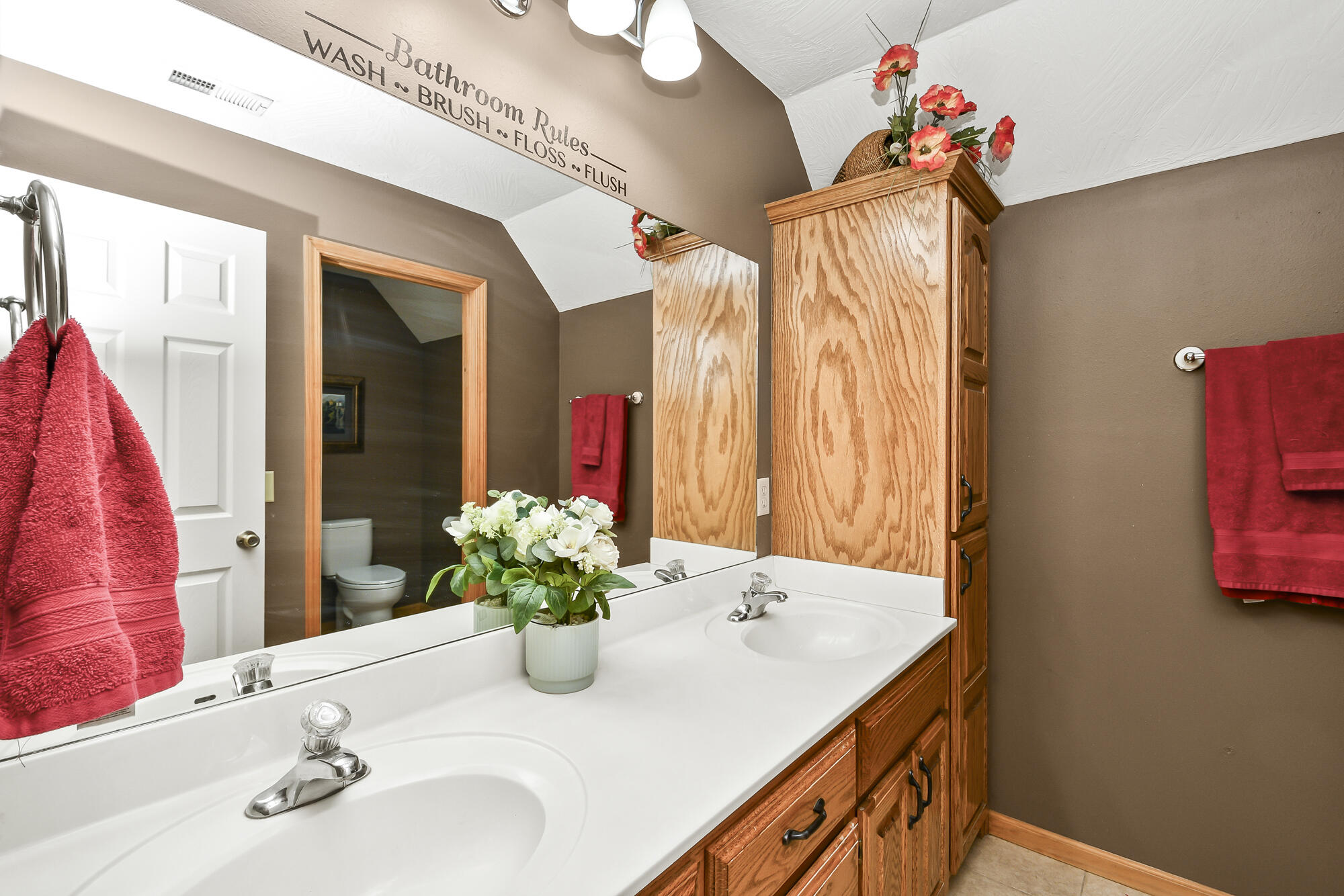 524 Quail Run Street Property Photo 46