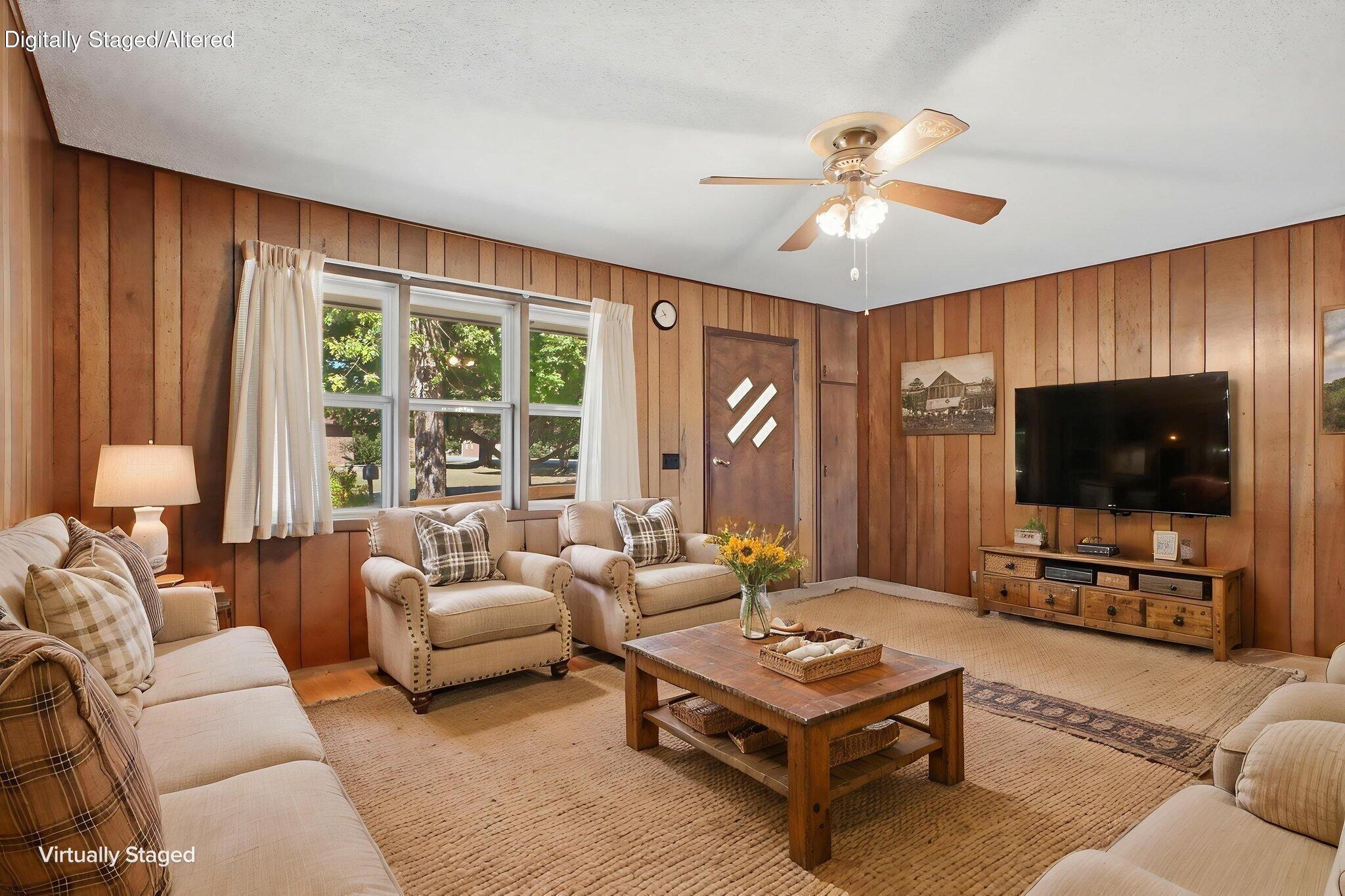 1524 South Clark Avenue Property Photo 4