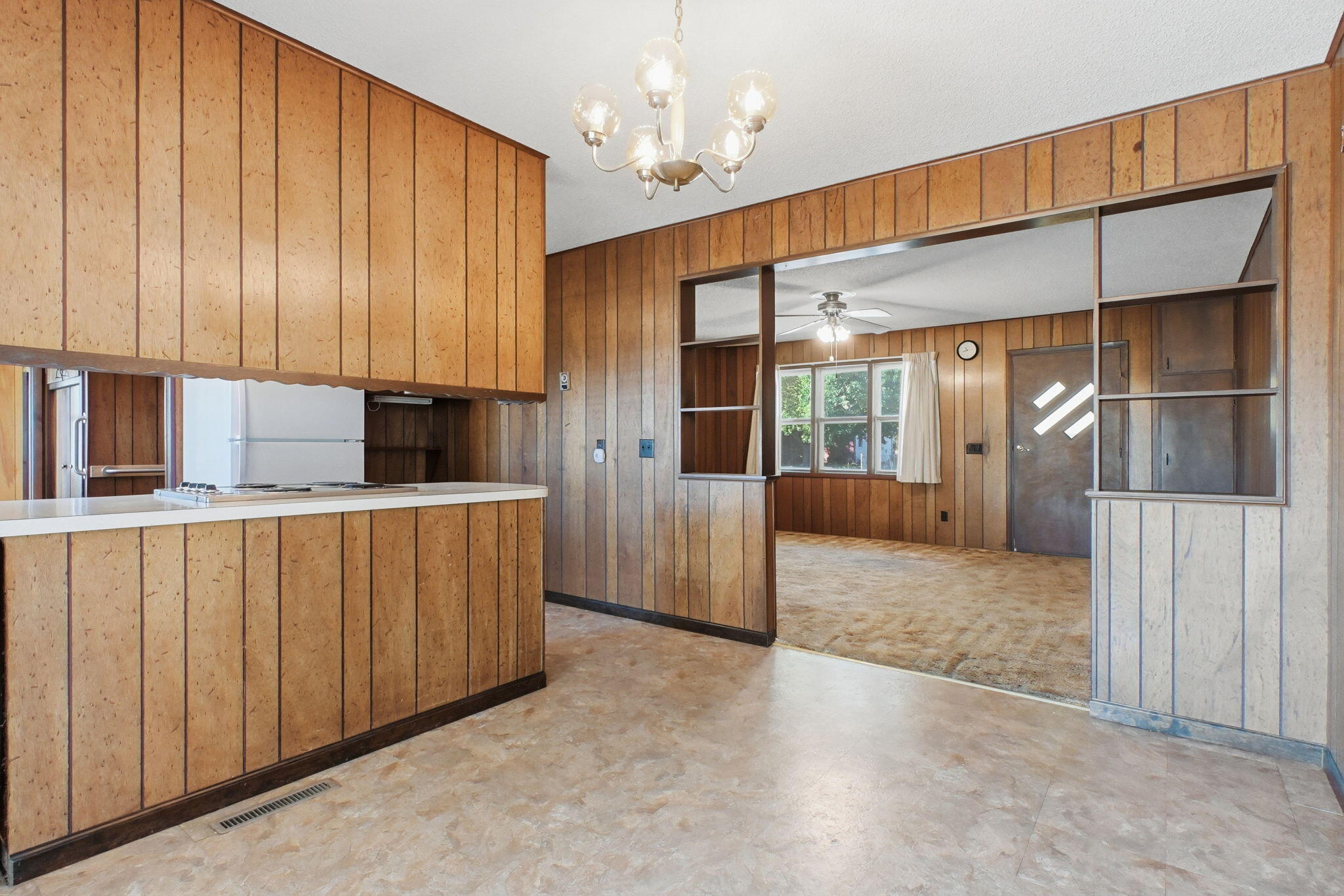 1524 South Clark Avenue Property Photo 10