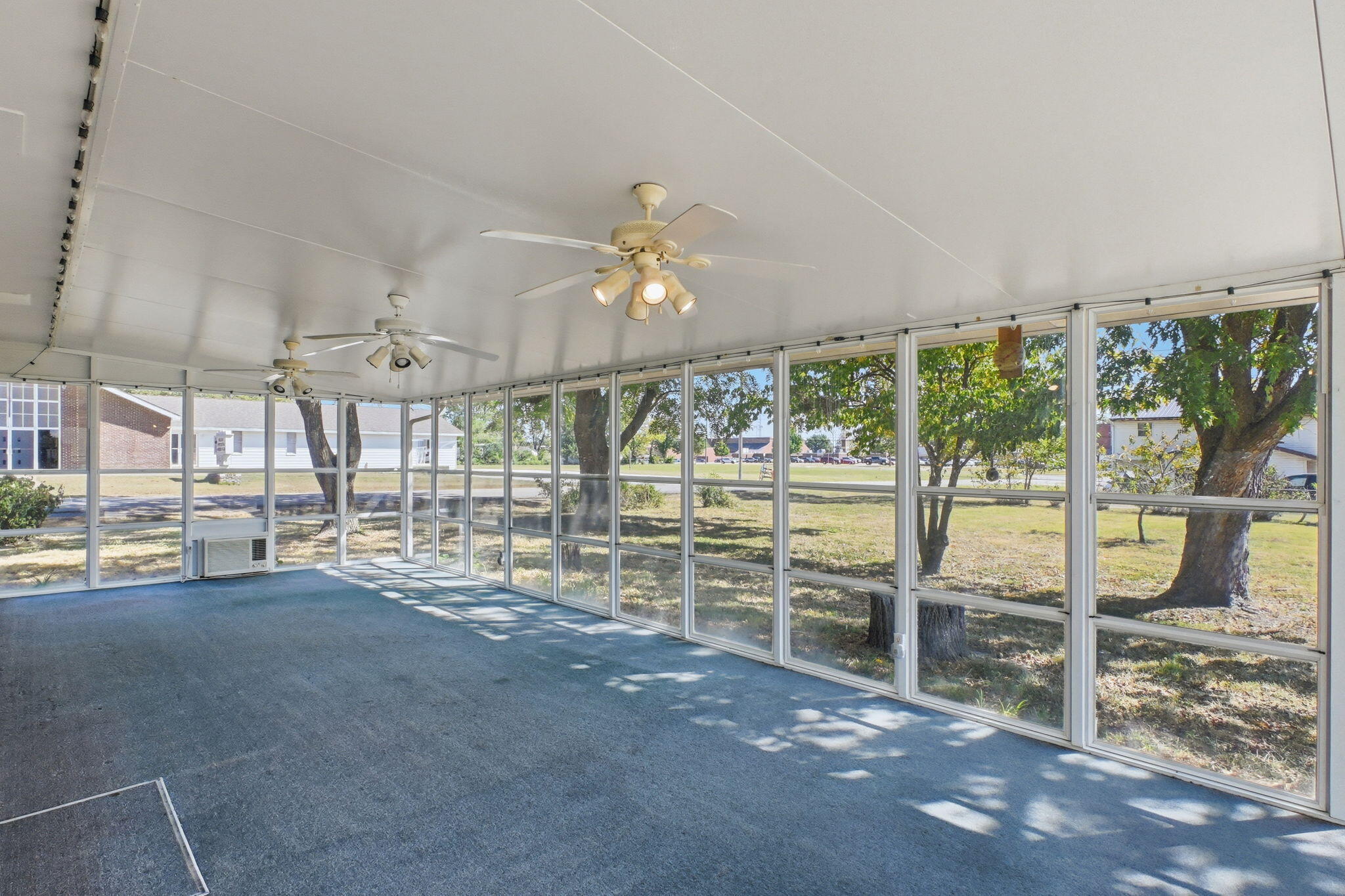 1524 South Clark Avenue Property Photo 27