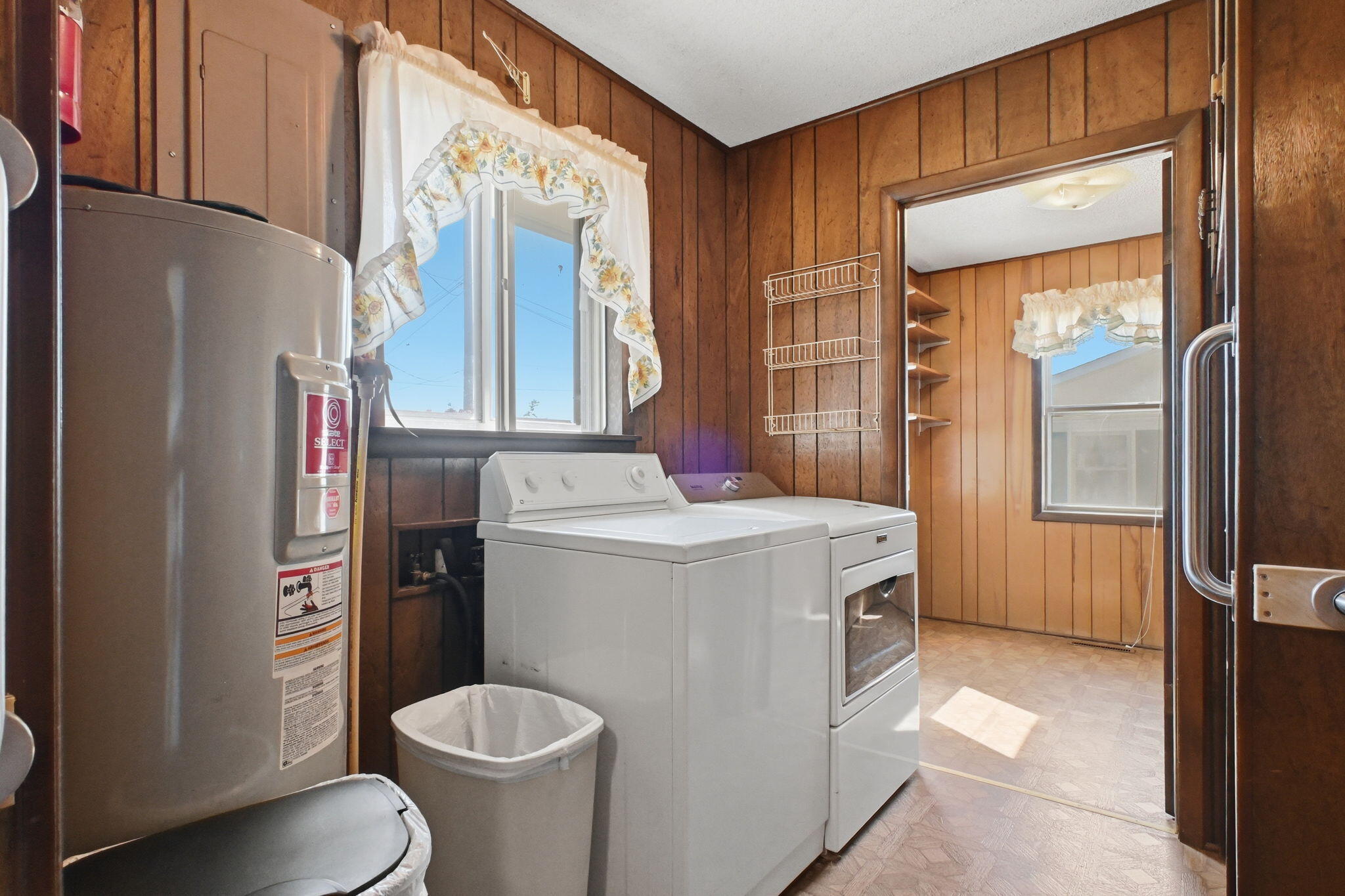 1524 South Clark Avenue Property Photo 29
