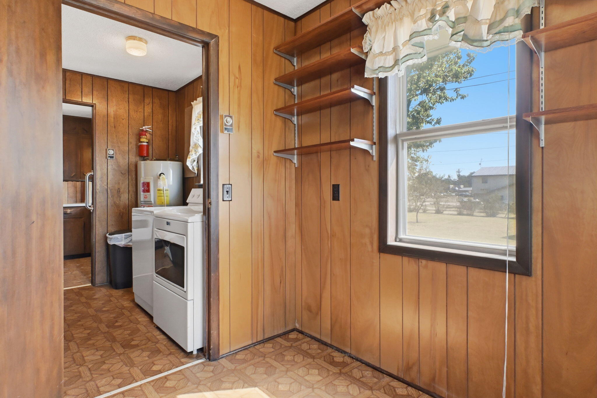 1524 South Clark Avenue Property Photo 31