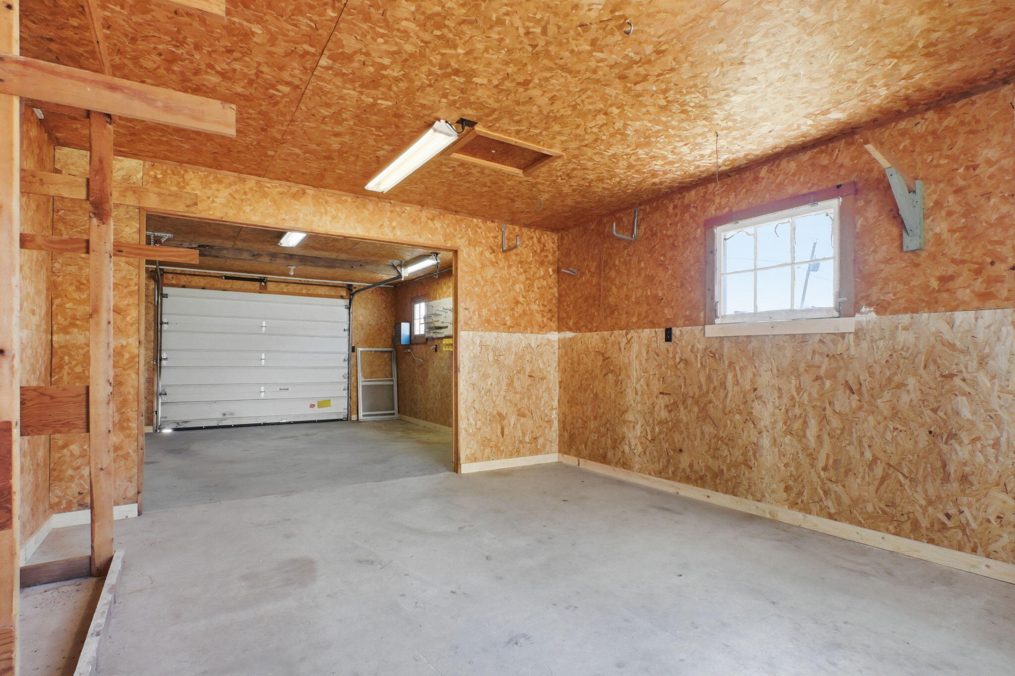 1524 South Clark Avenue Property Photo 33
