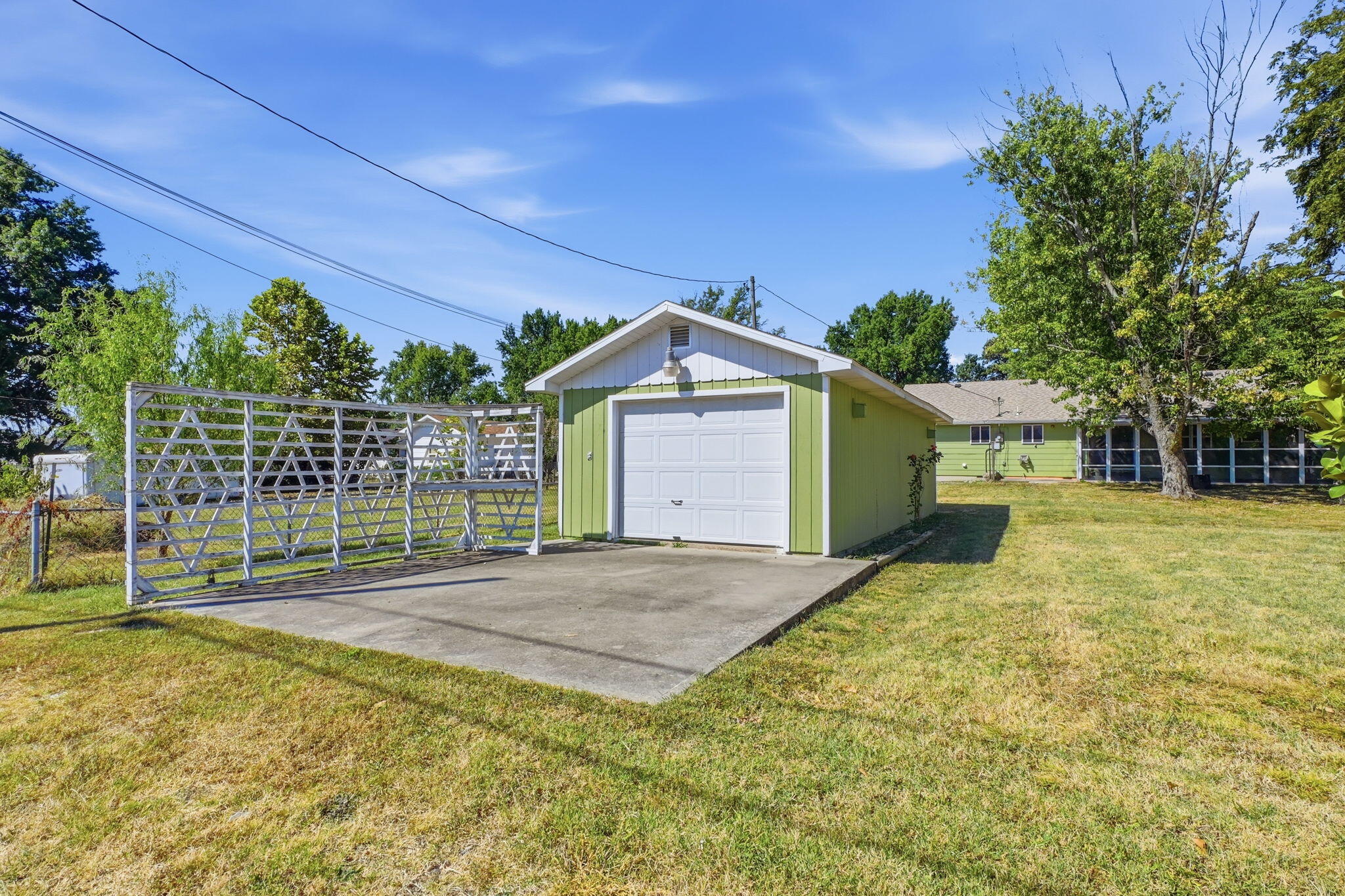 1524 South Clark Avenue Property Photo 36