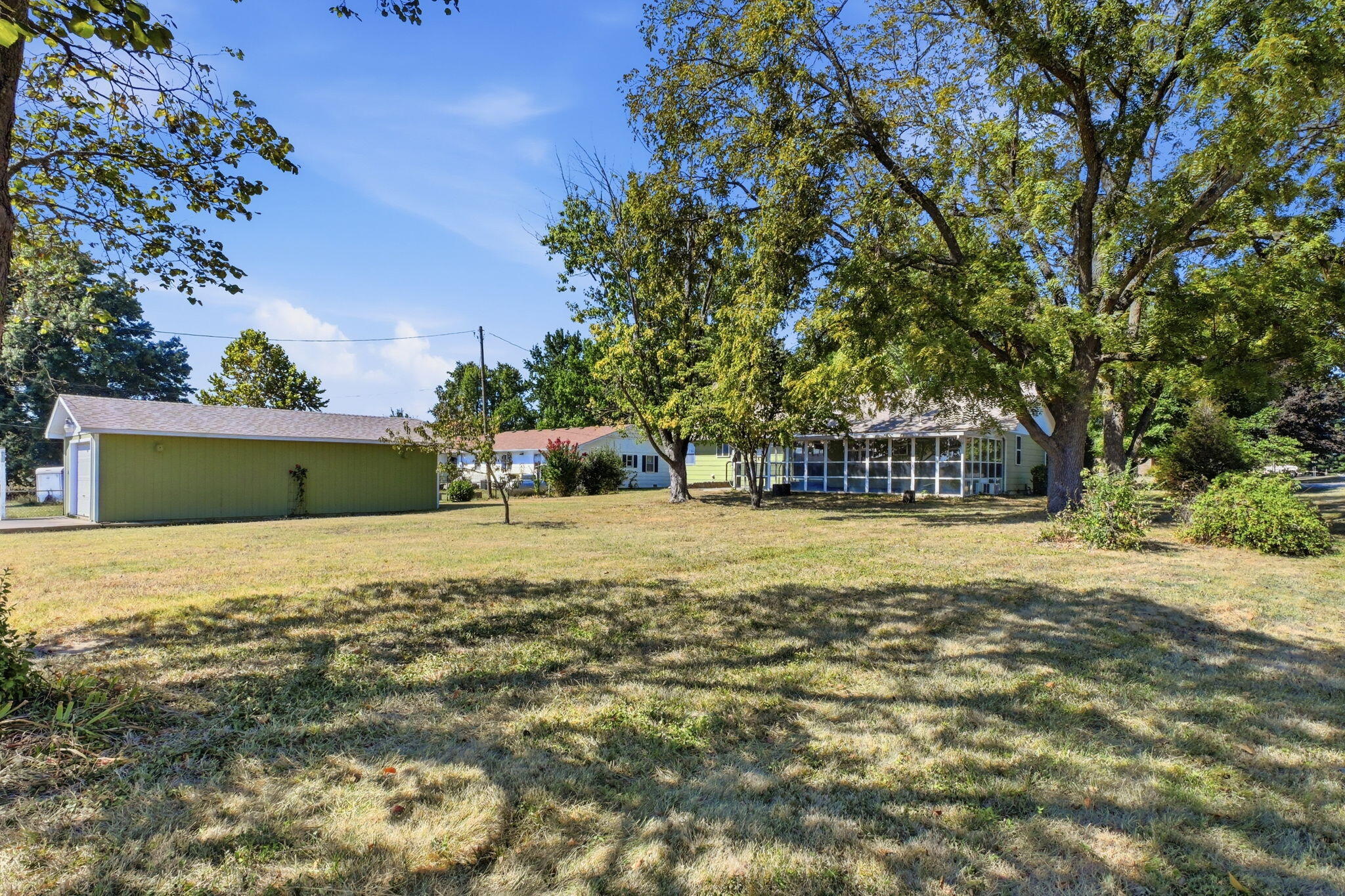 1524 South Clark Avenue Property Photo 38