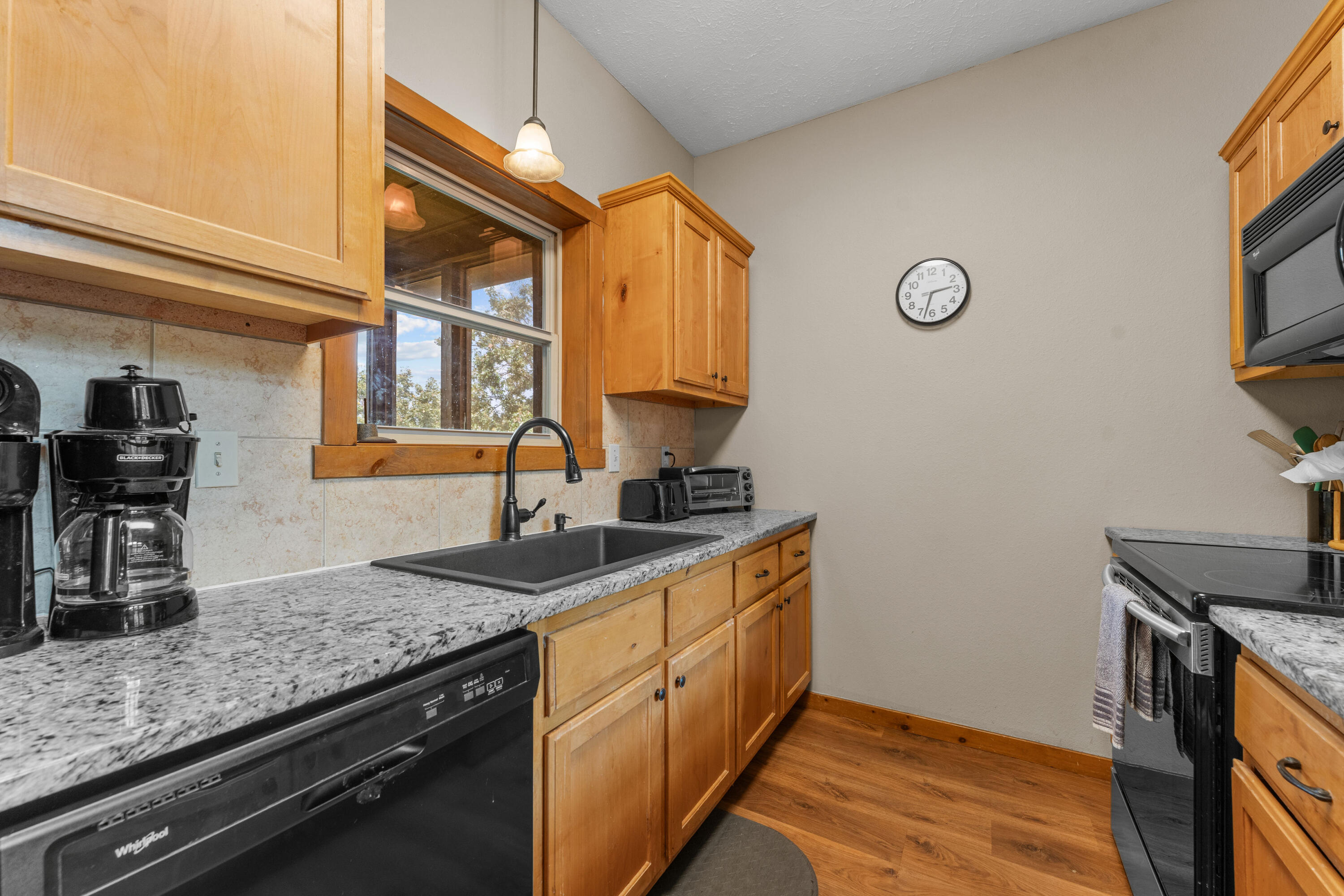 349 Willow Oak Lane Property Photo 10