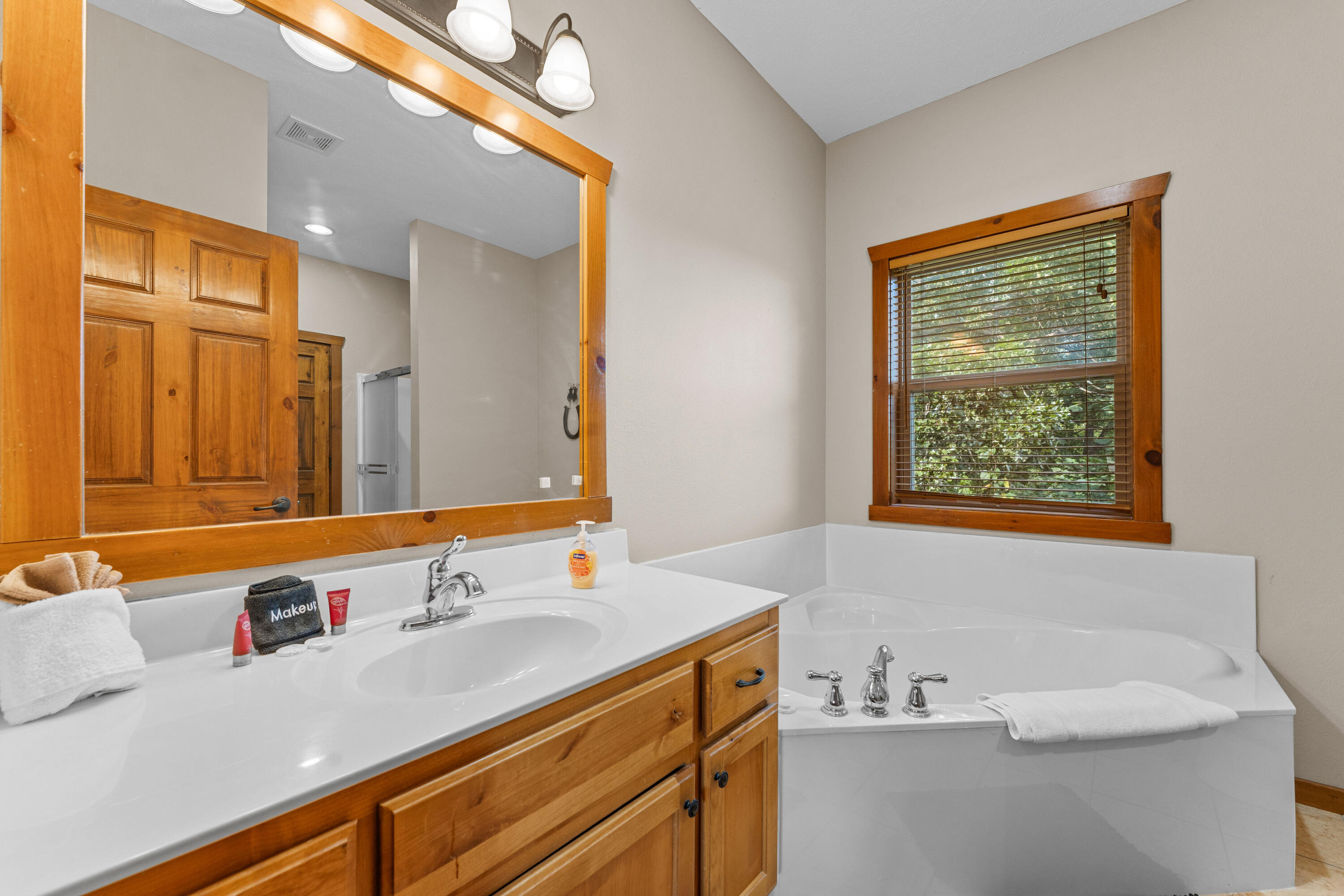 349 Willow Oak Lane Property Photo 33
