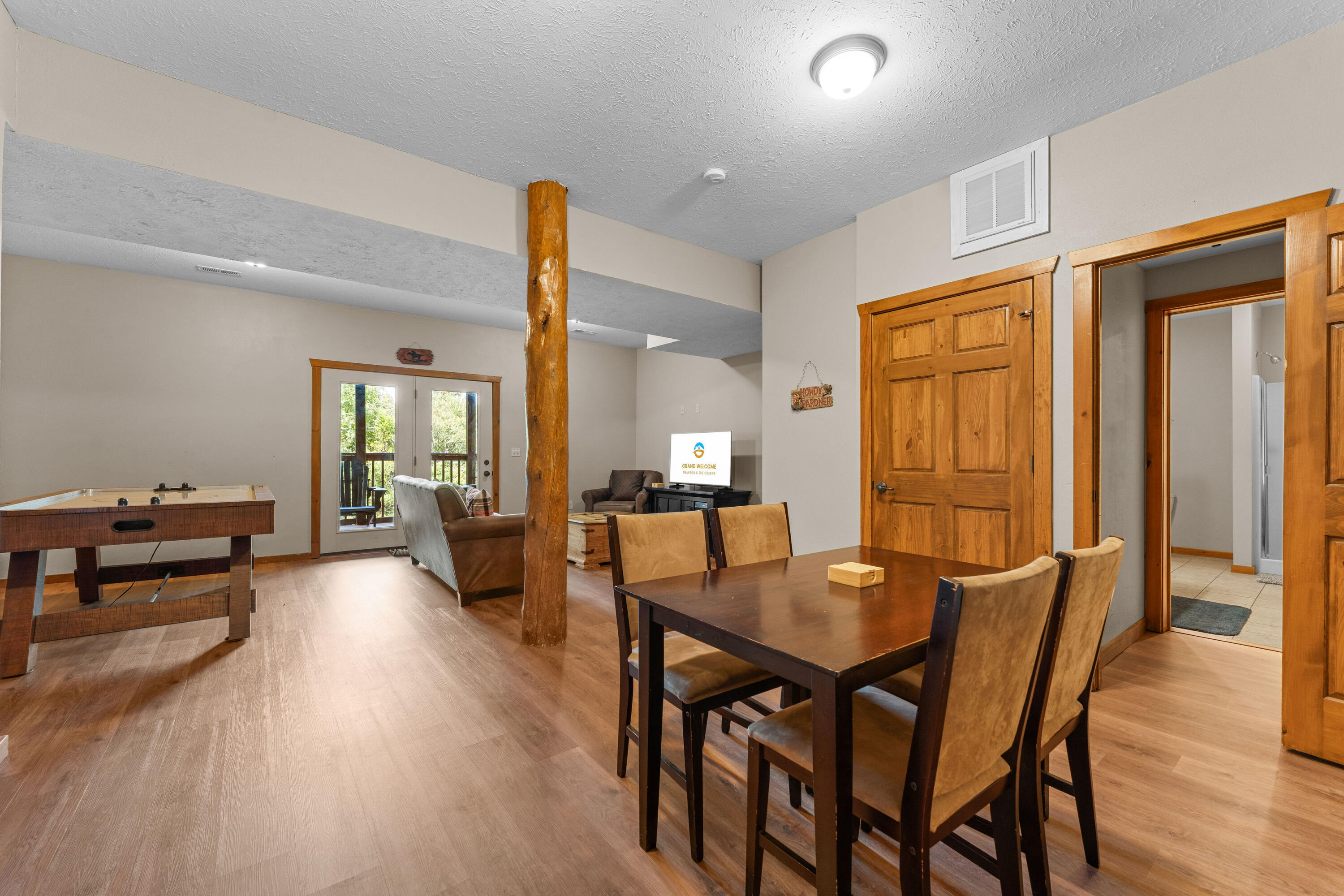349 Willow Oak Lane Property Photo 43
