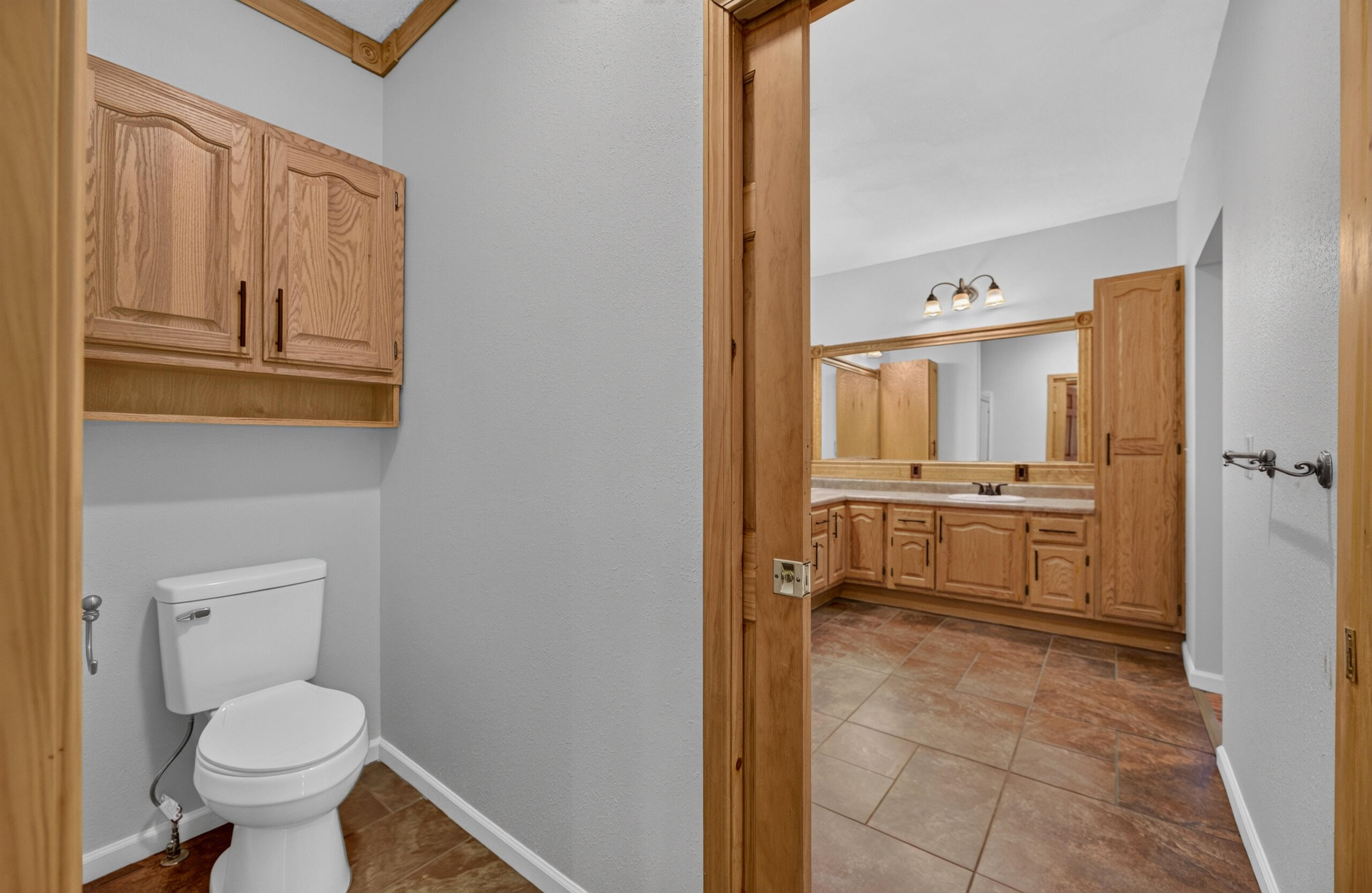 20890 Thomas Lane Property Photo 38