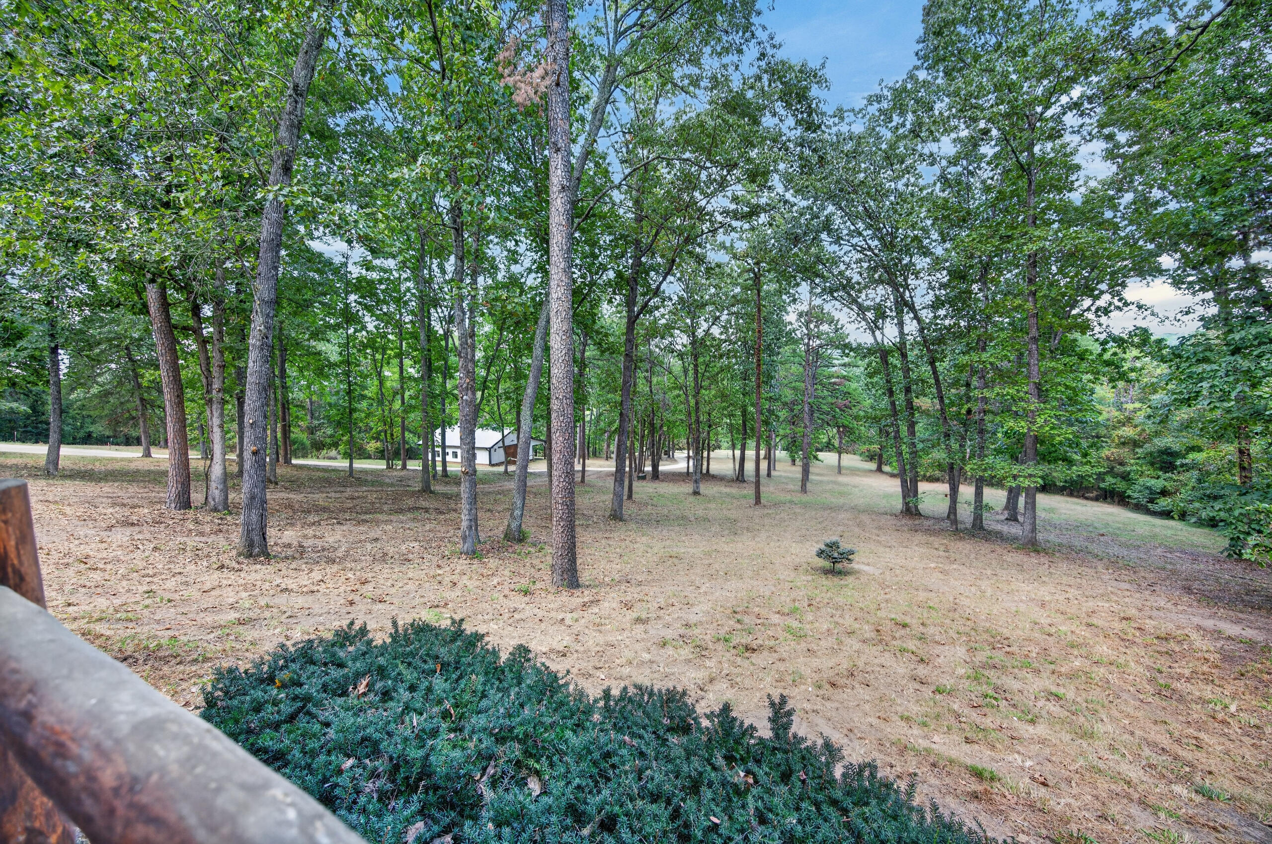 20890 Thomas Lane Property Photo 62